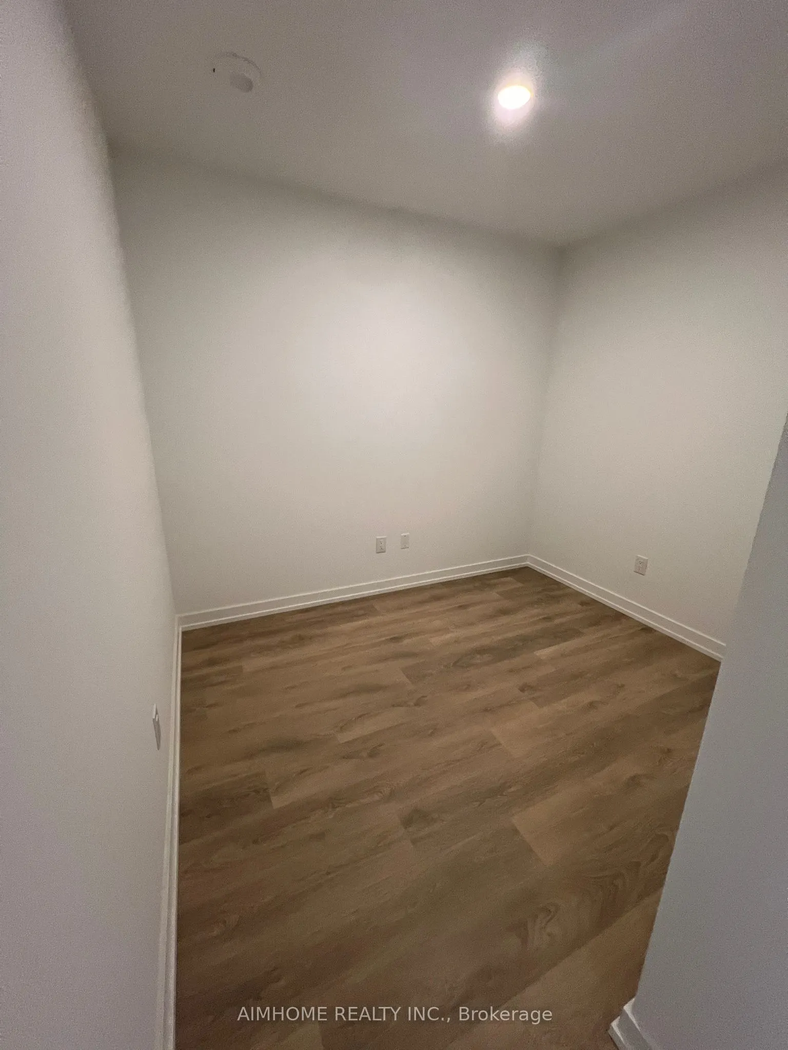 1100 Sheppard Avenue W, #509