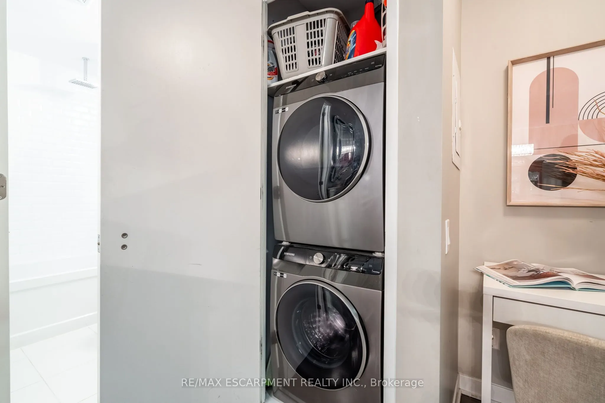 90 PARK LAWN Road S, #2206