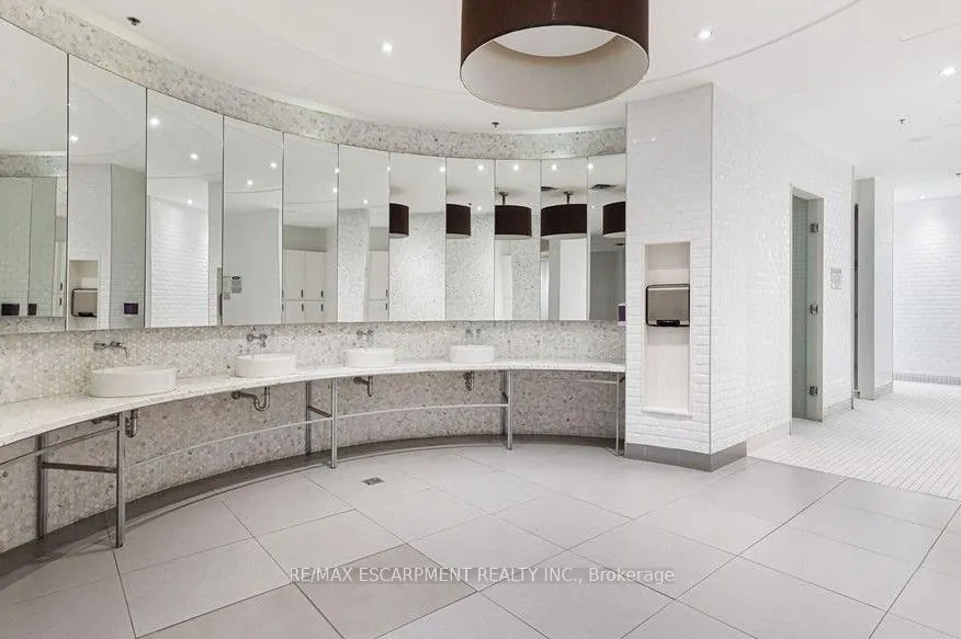 90 PARK LAWN Road S, #2206