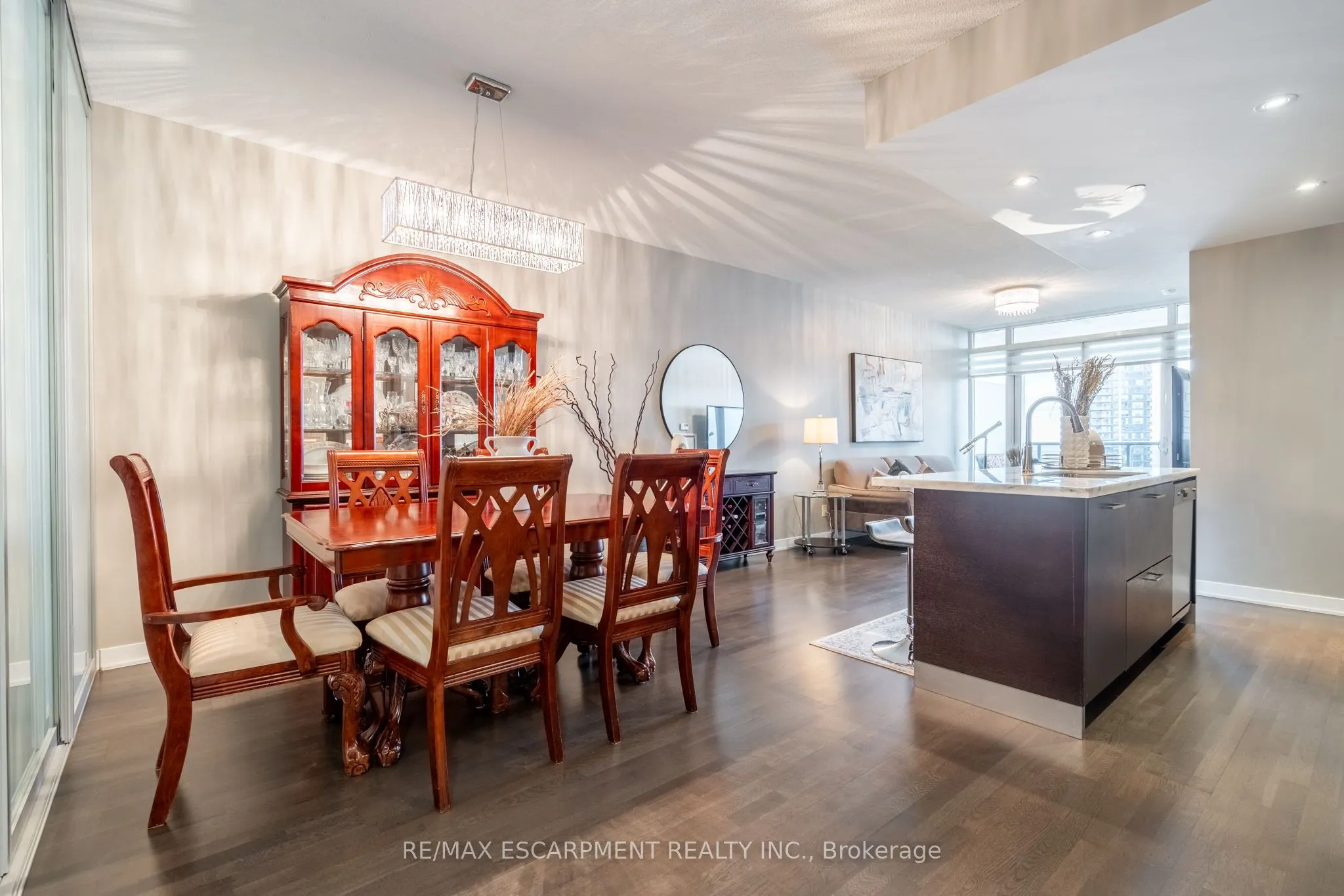 90 PARK LAWN Road S, #2206