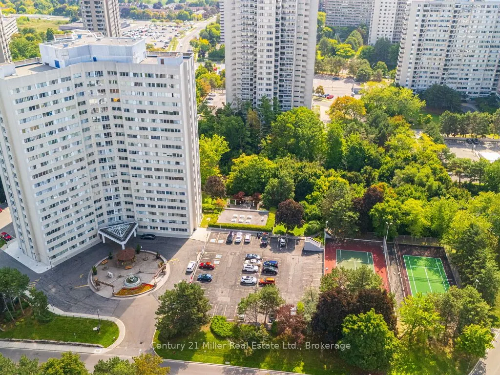 3695 Kaneff Crescent, ##606