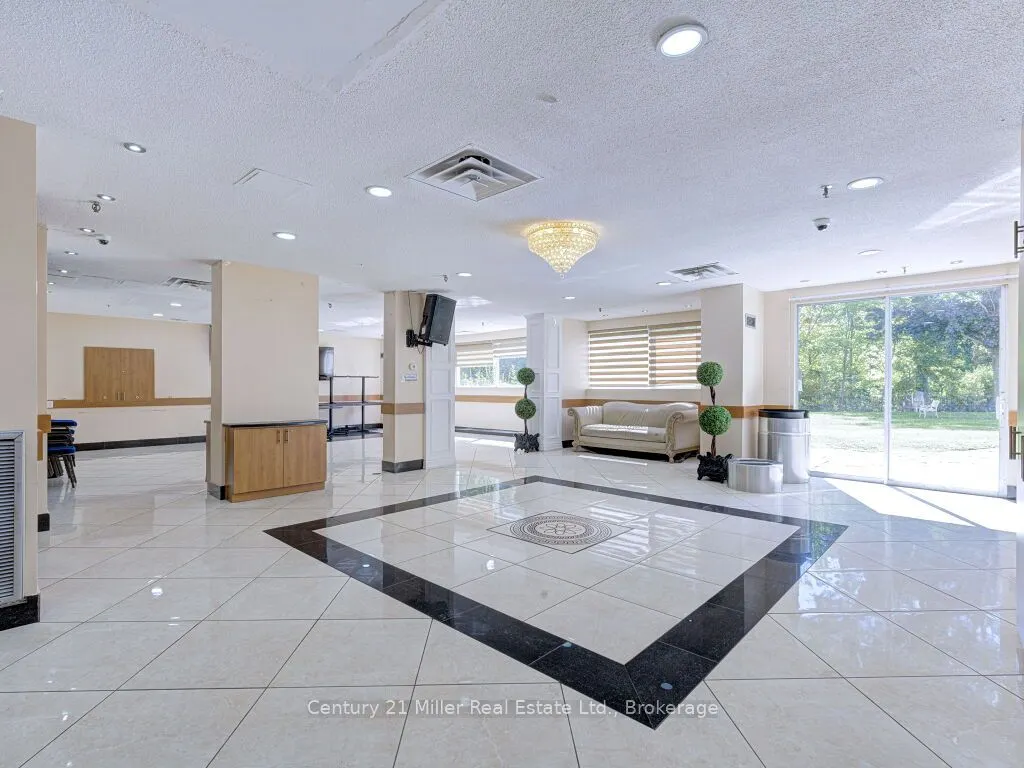 3695 Kaneff Crescent, ##606