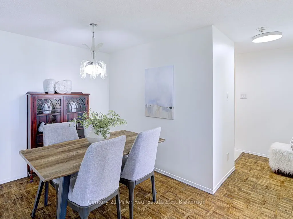 3695 Kaneff Crescent, ##606