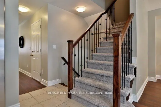 4841 Capri Crescent