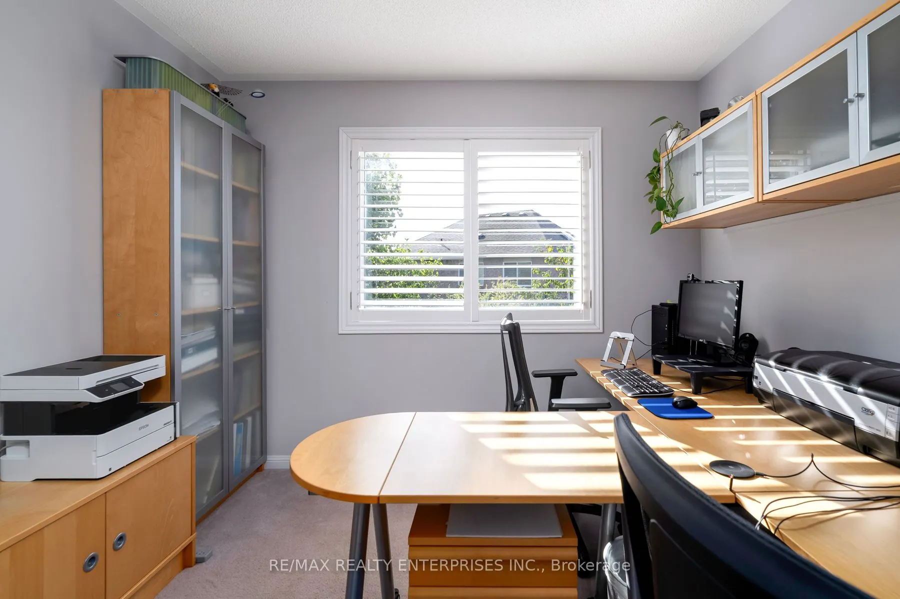 3941 Angus Walk