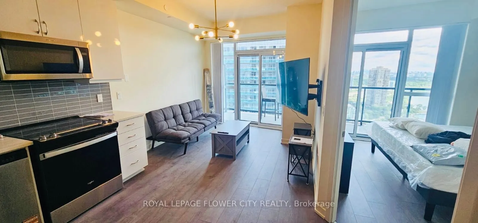 38 Annie Craig Drive, #3801