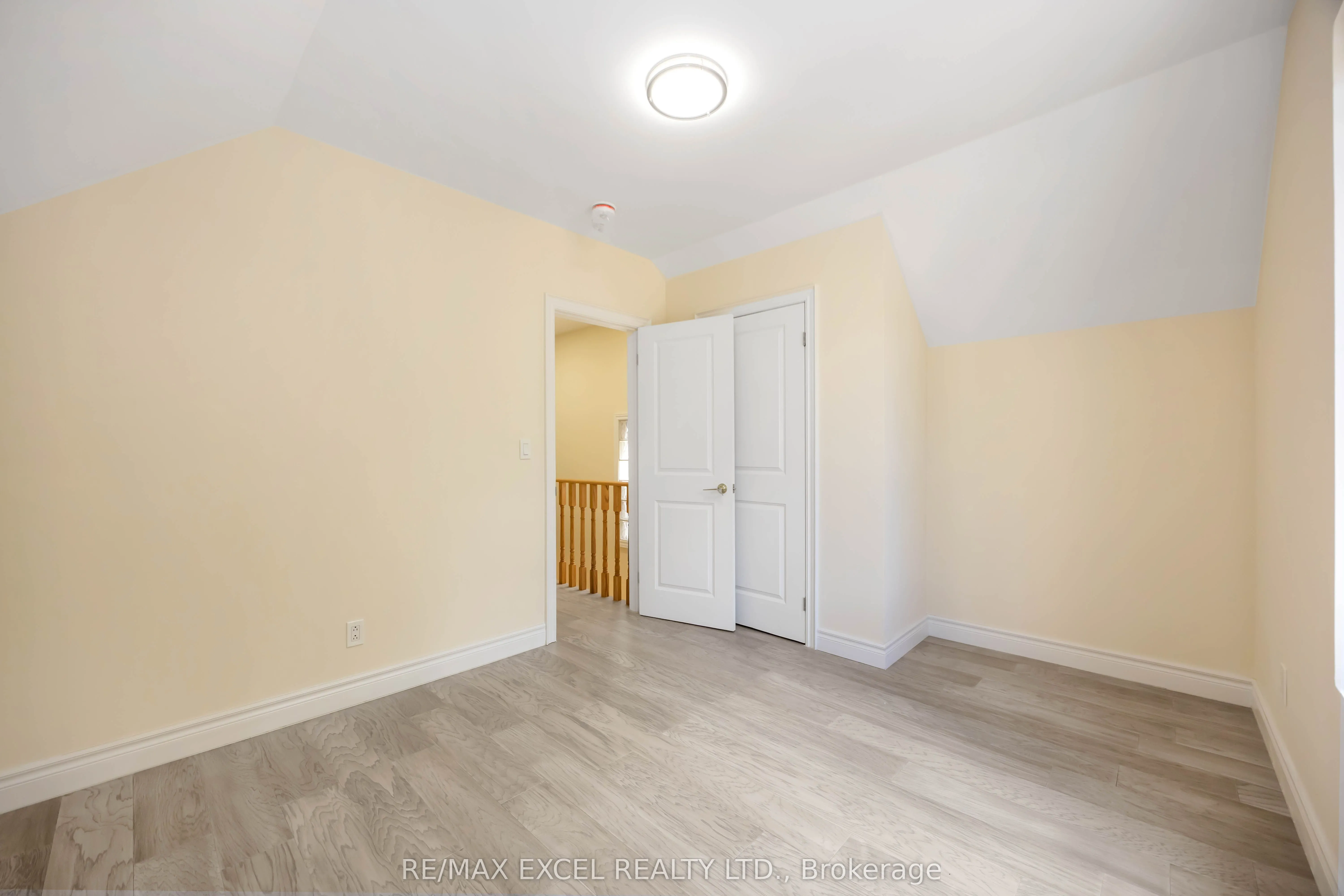 75 Harvie Avenue