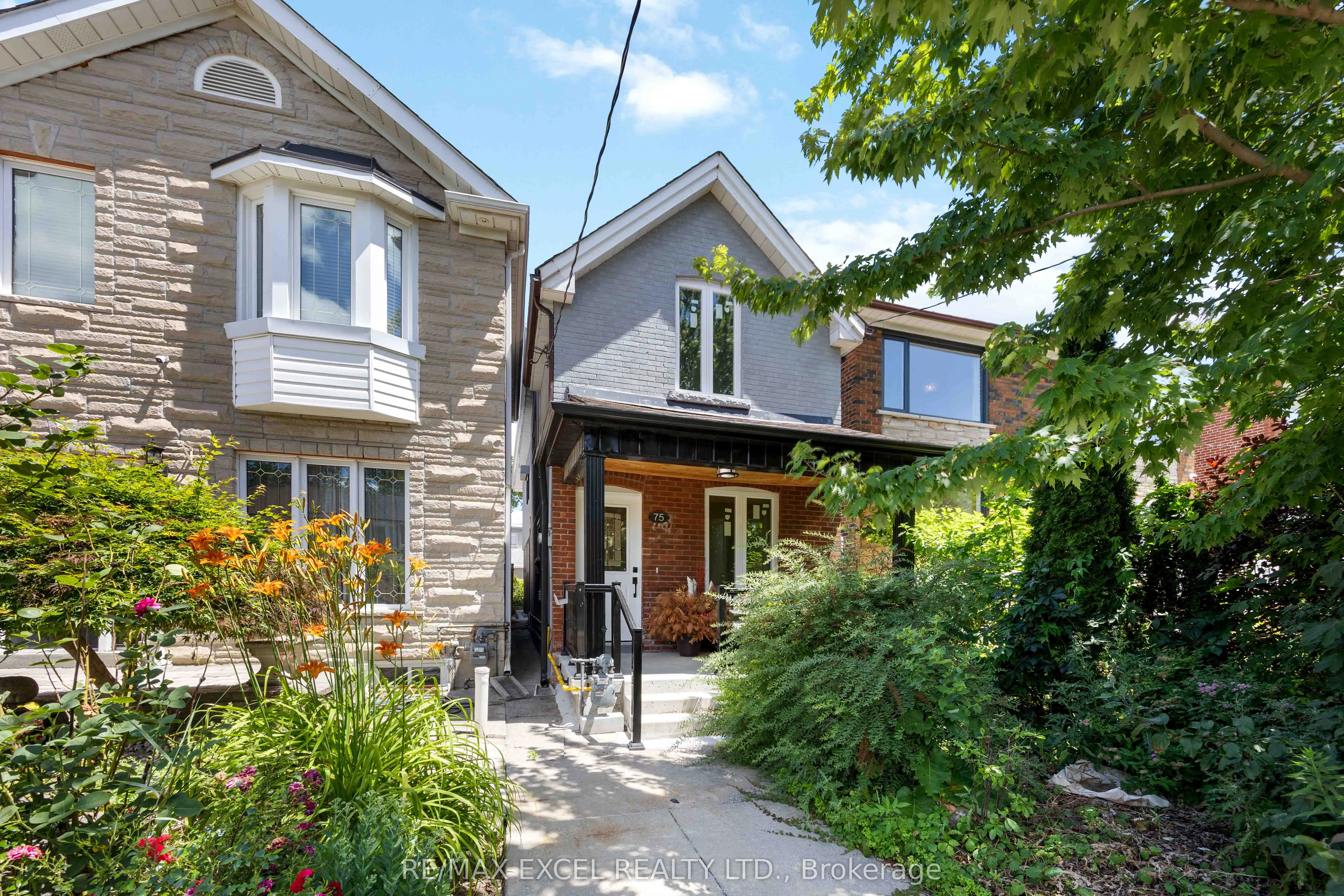75 Harvie Avenue