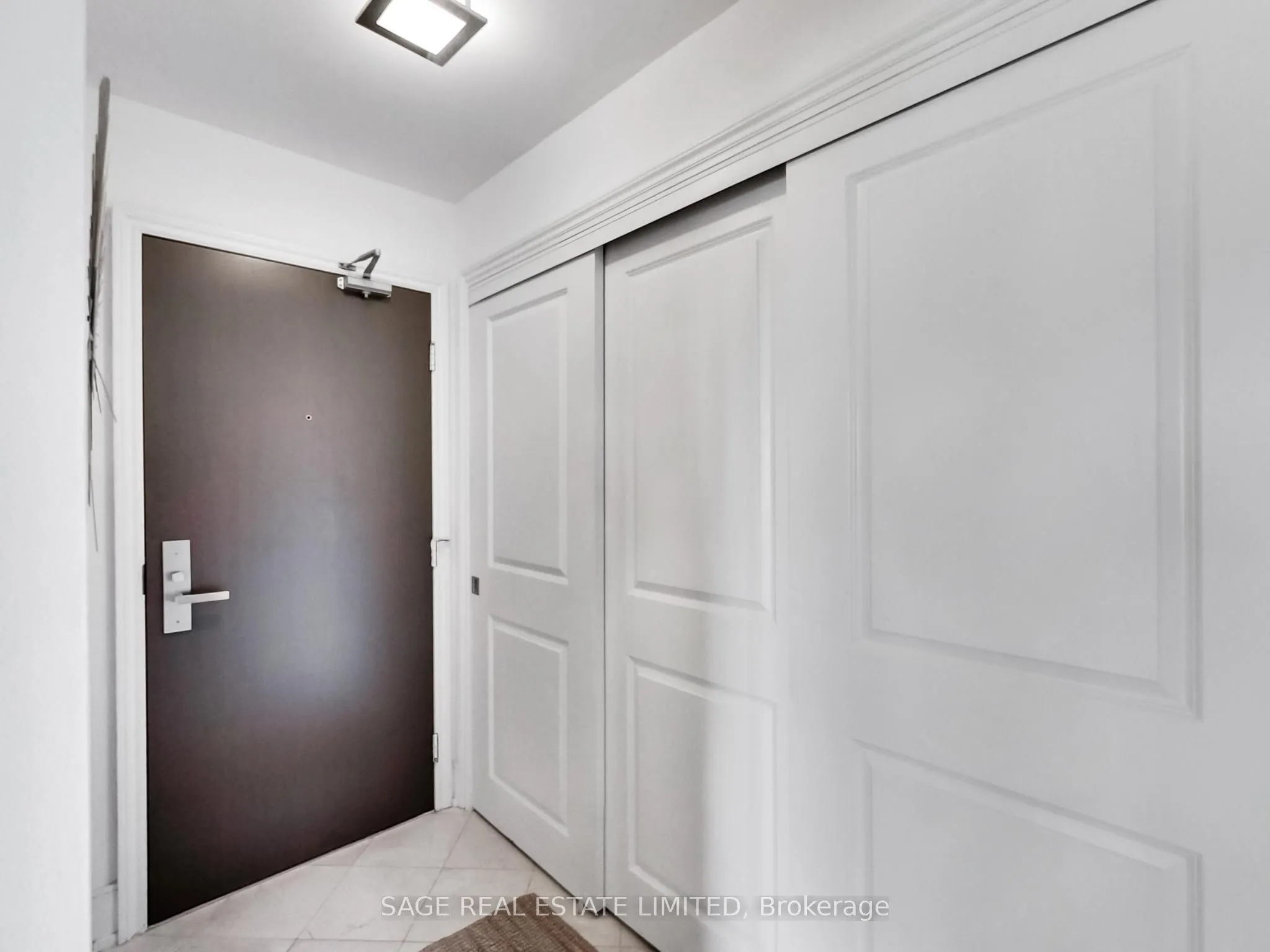 65 Southport Street, #1408