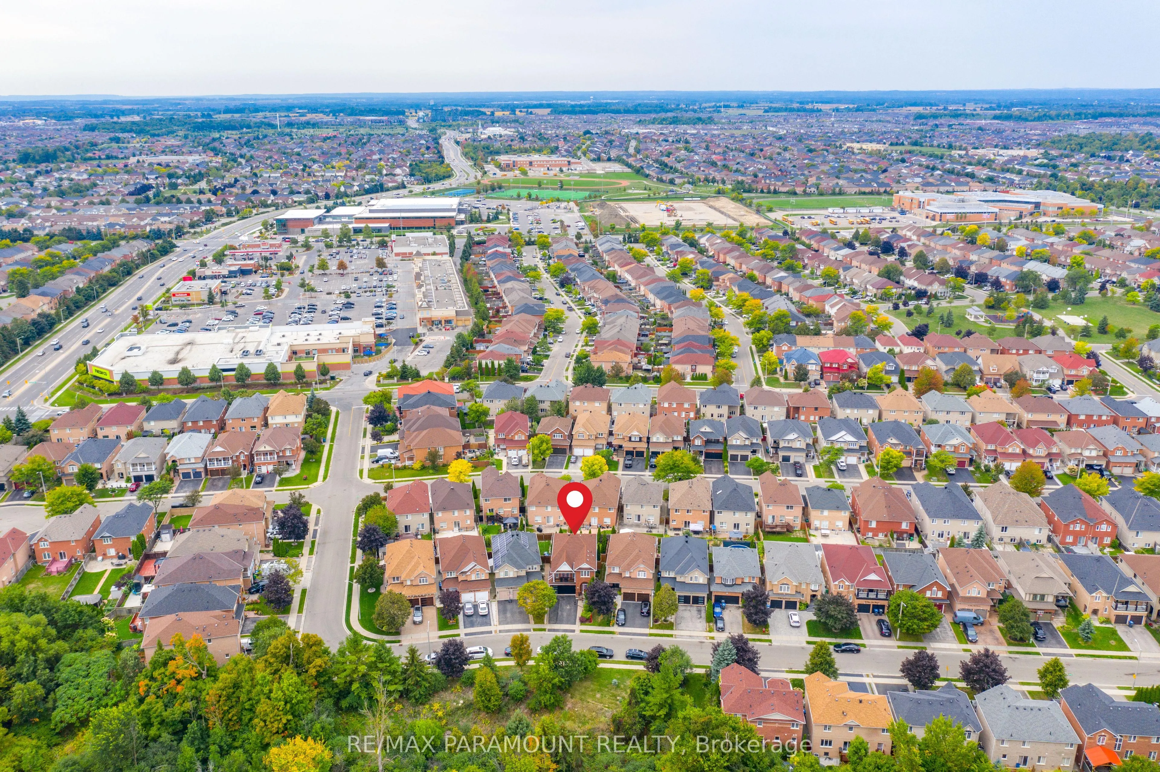 19 River Rock Crescent
