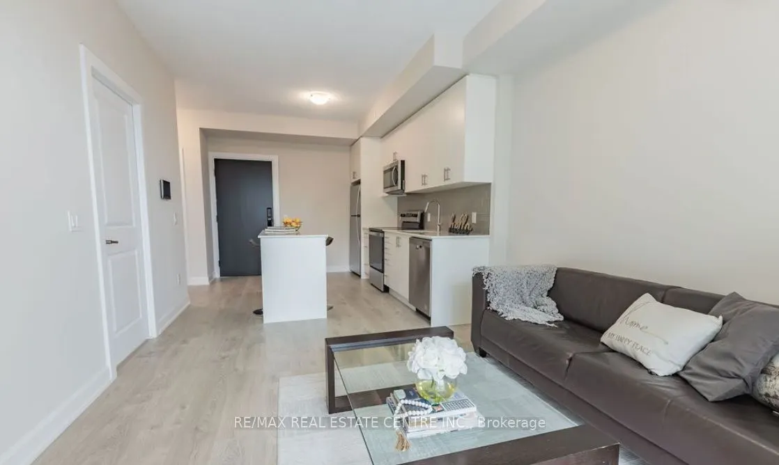 3220 William Coltson Avenue, #1018