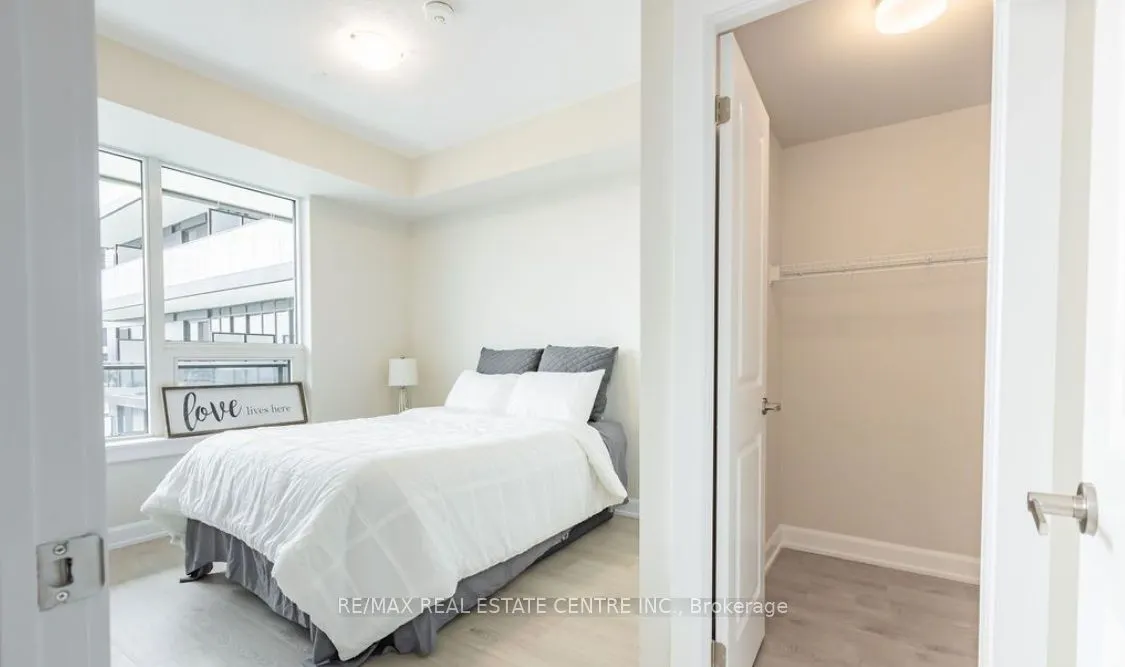 3220 William Coltson Avenue, #1018