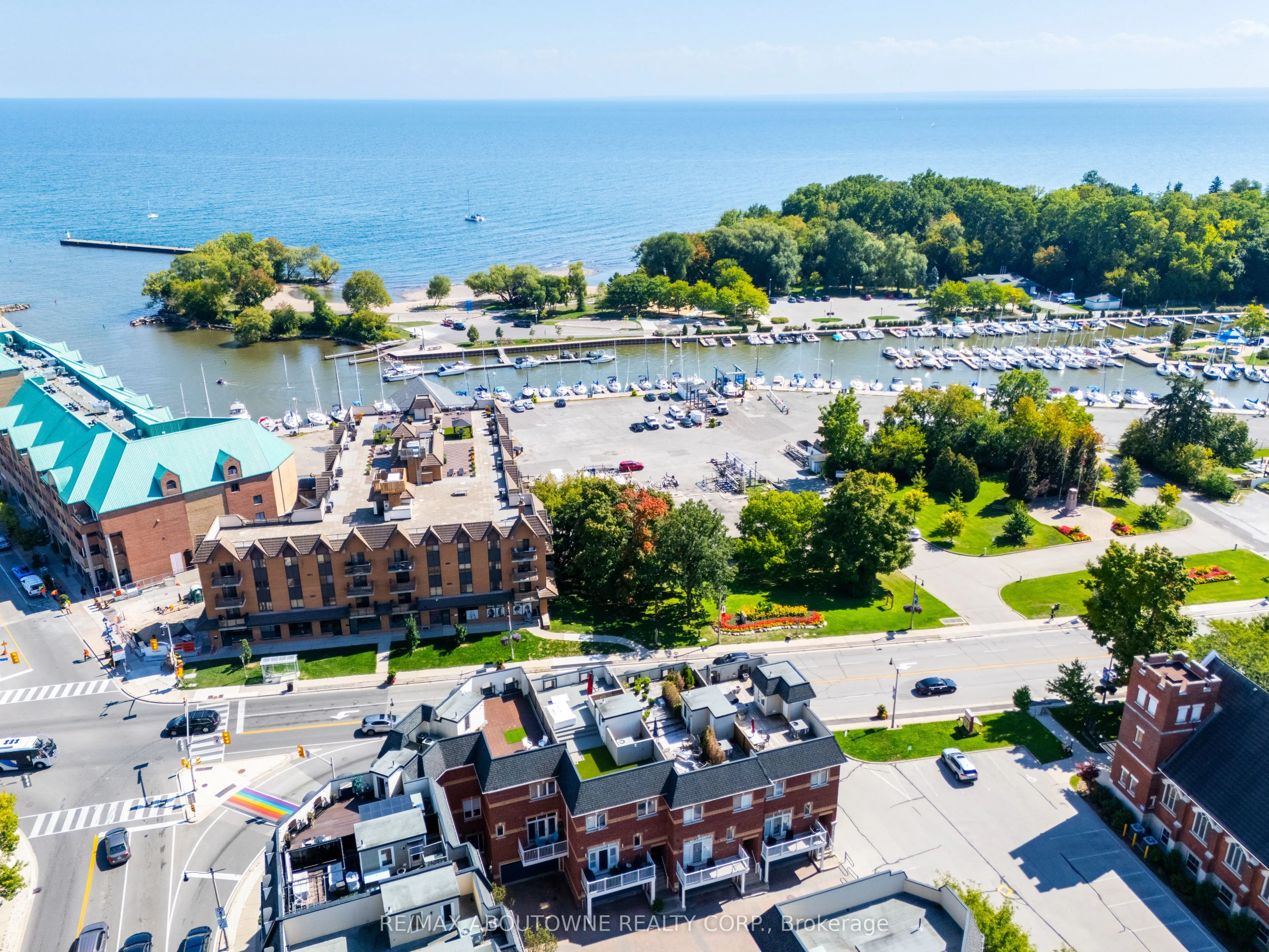120 Bronte Road, #8