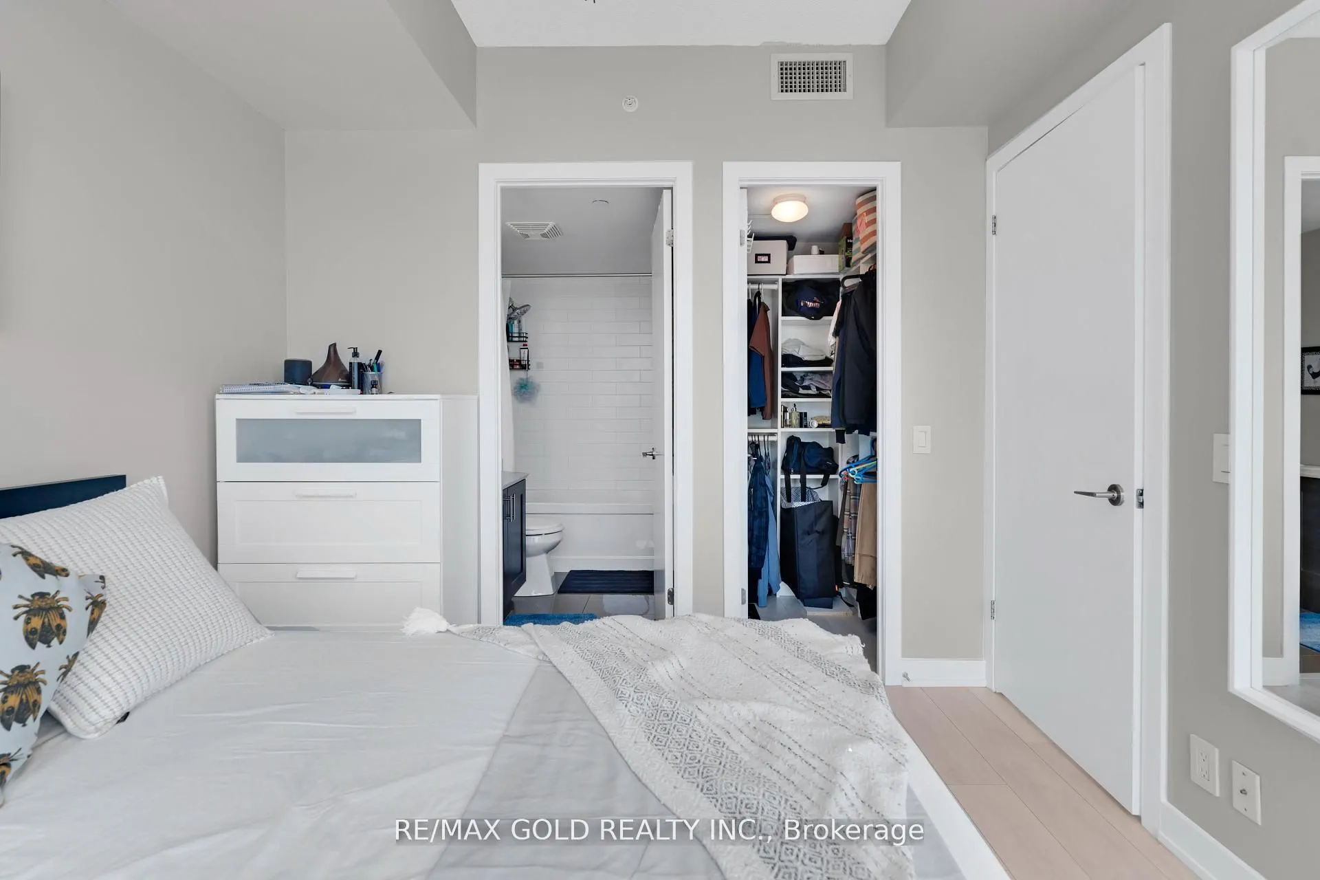 2212 Lakeshore Boulevard, #3308