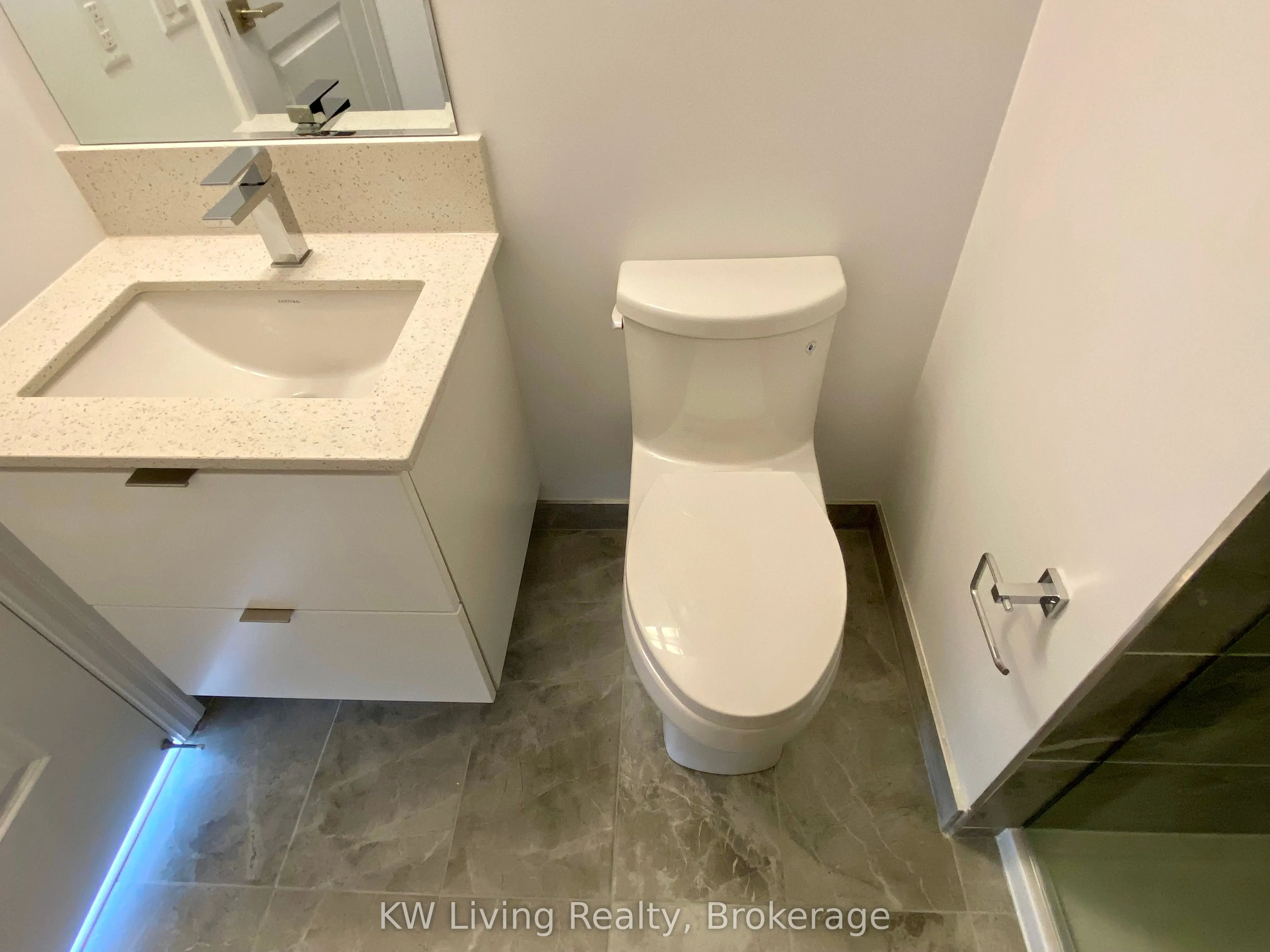 30 Elm Drive W, #1507