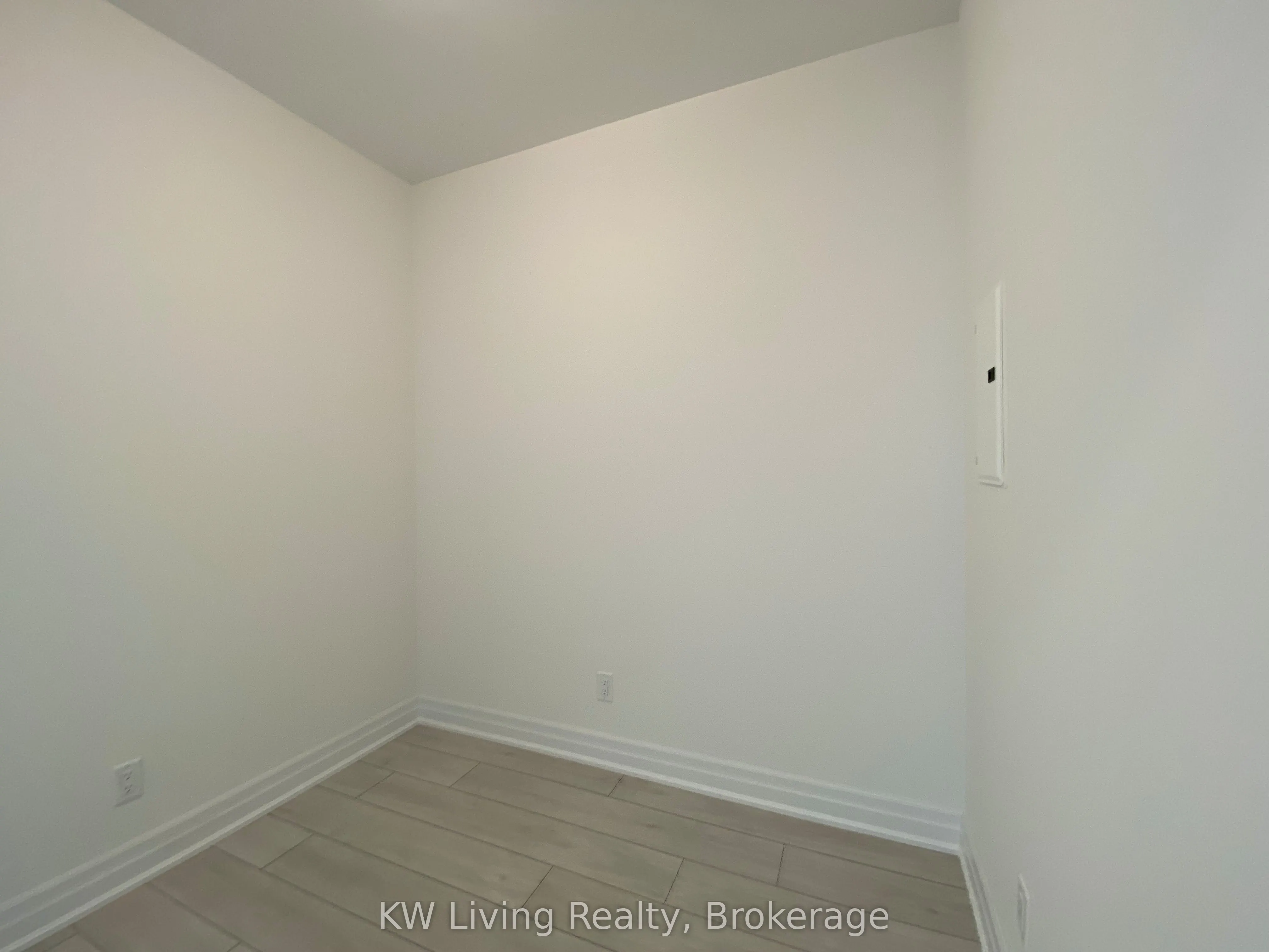 30 Elm Drive W, #1507