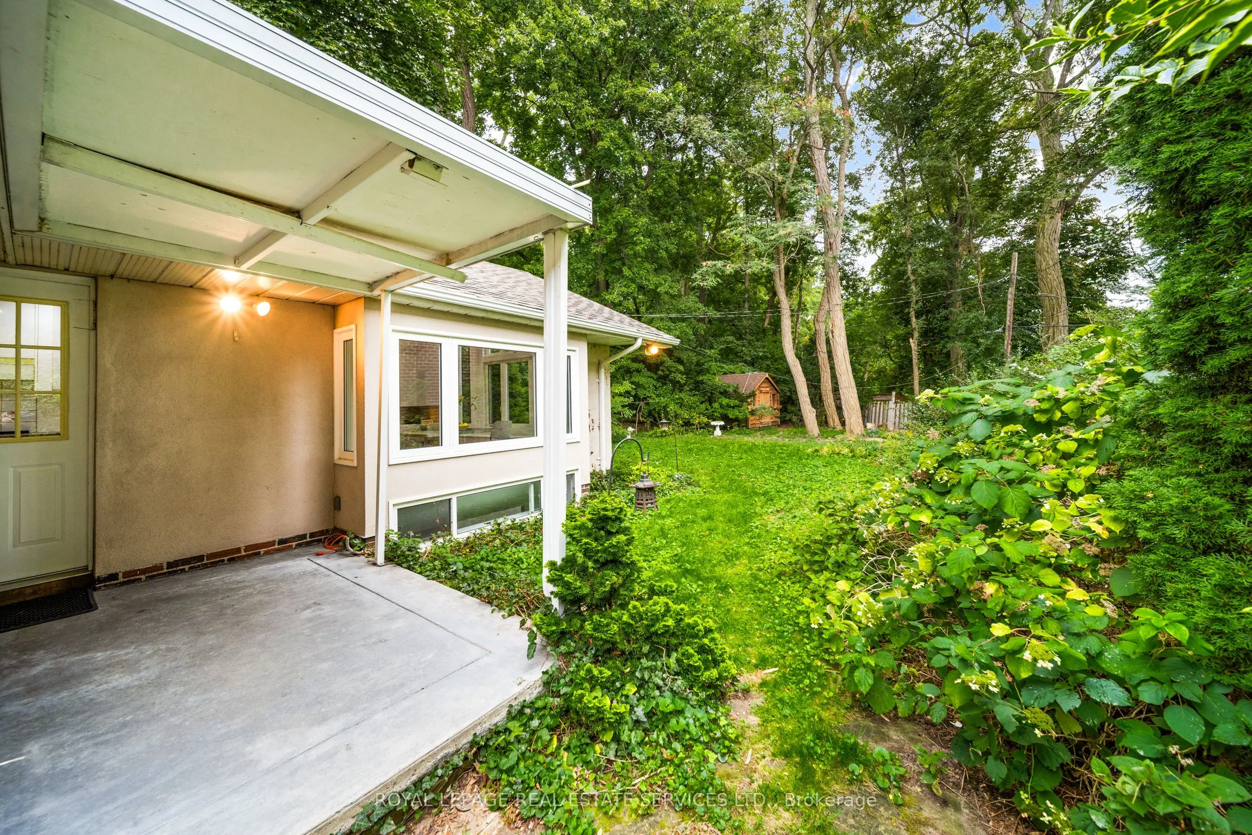 29 Robin Hood Road