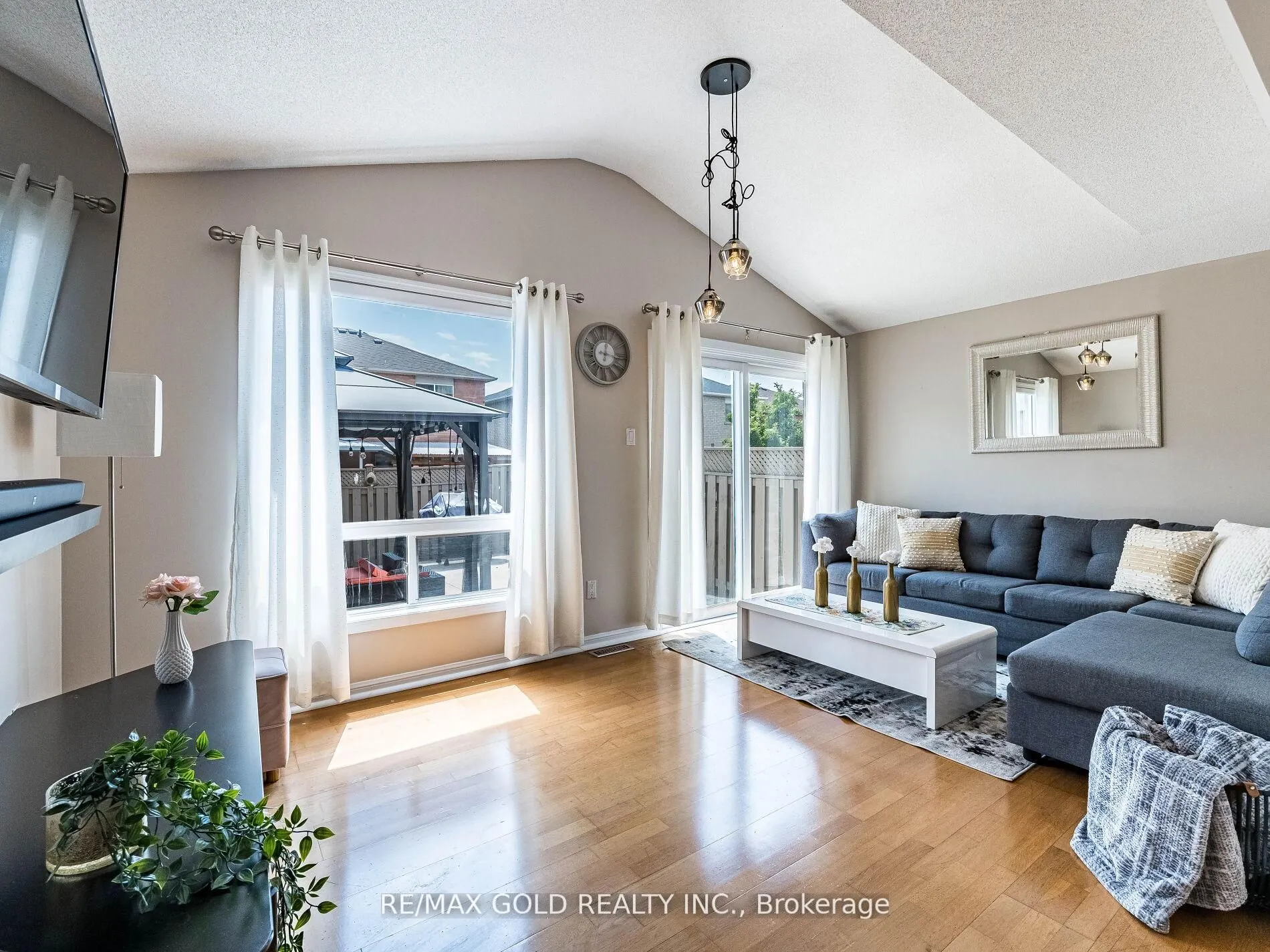 35 Garibaldi Drive