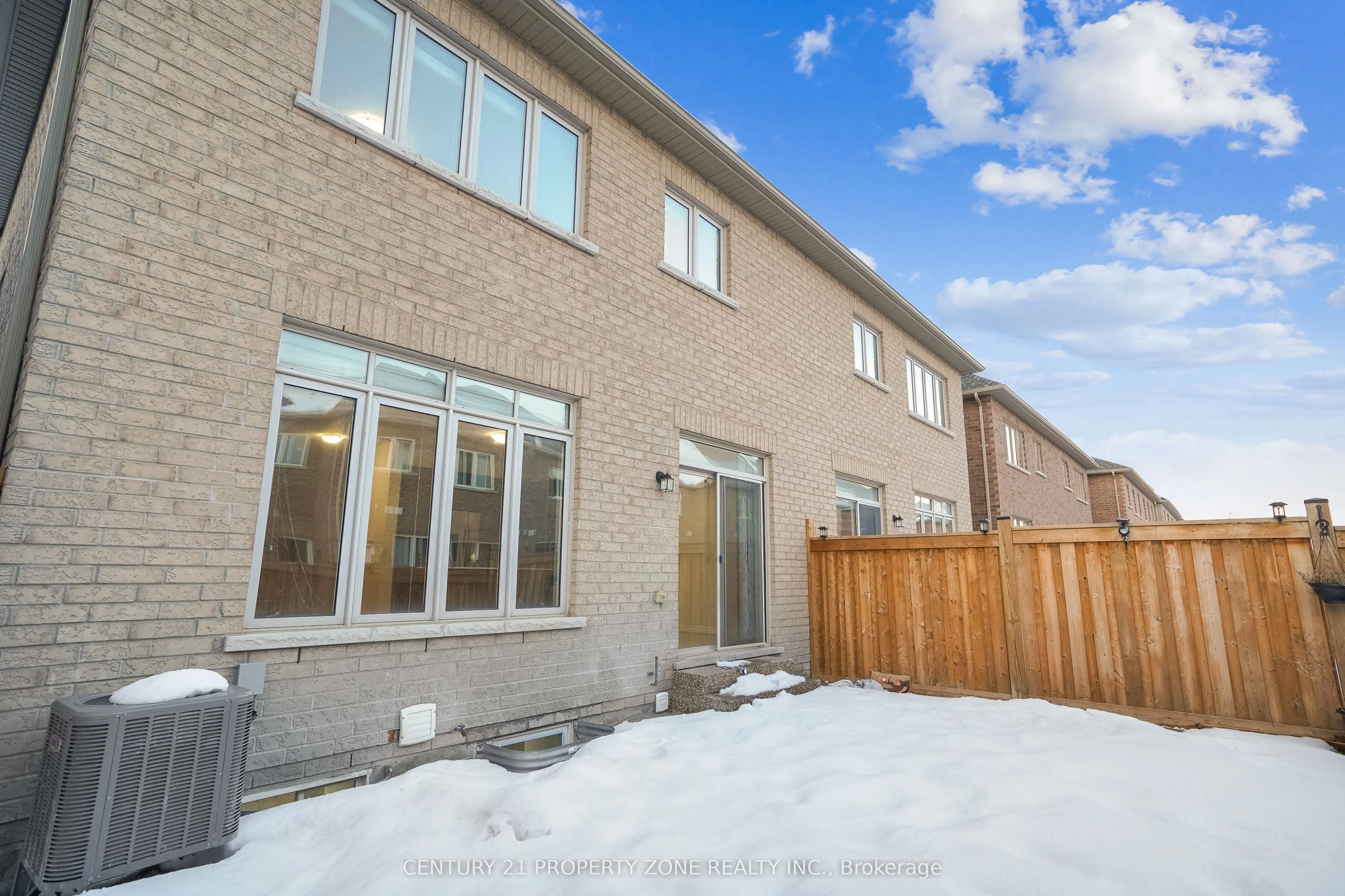 38 Dolobram Trail, #Upper