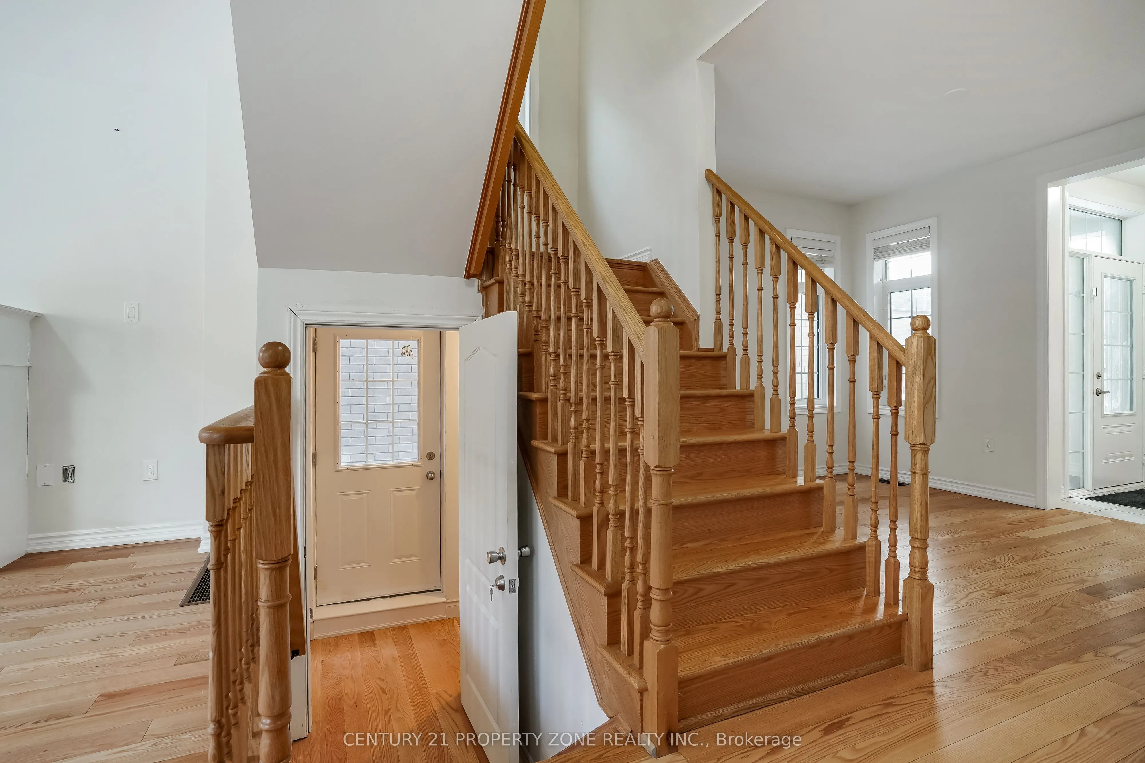 38 Dolobram Trail, #Upper
