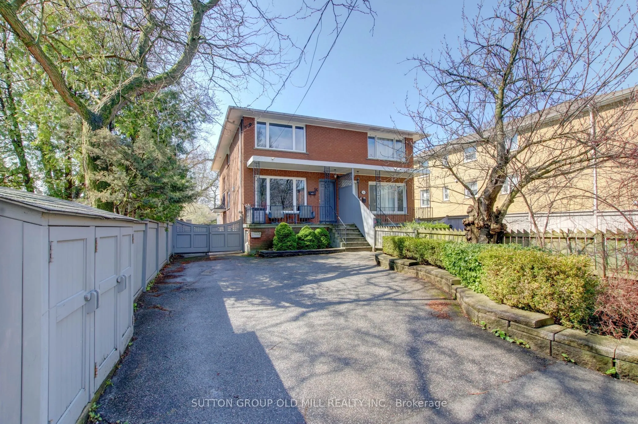 14 Louisa Street