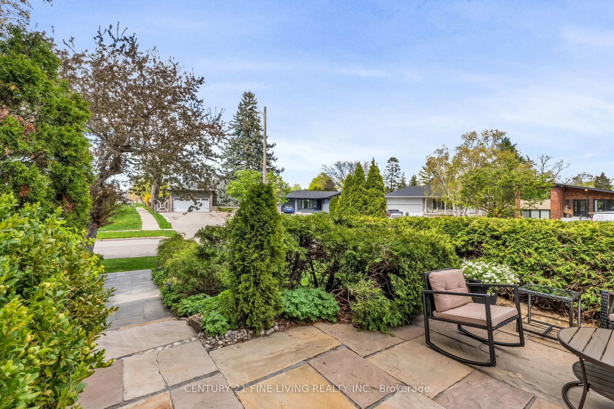 30 Norgrove Crescent