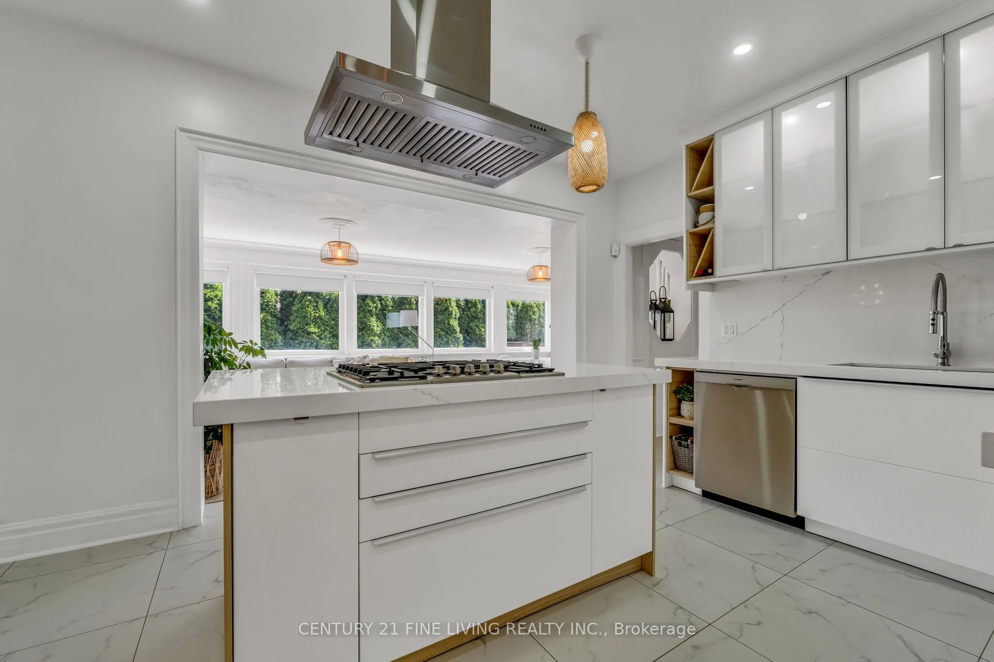 30 Norgrove Crescent