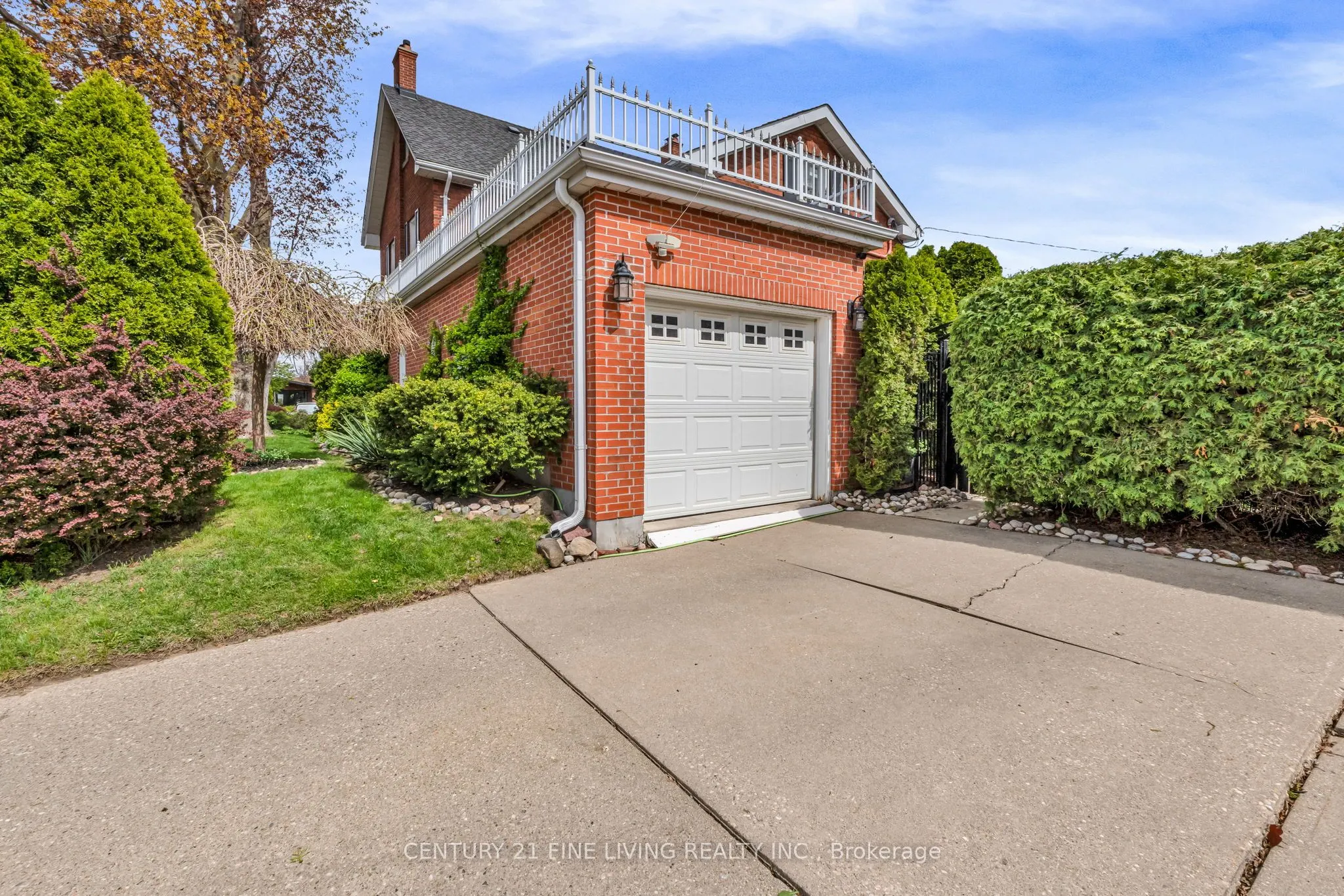 30 Norgrove Crescent