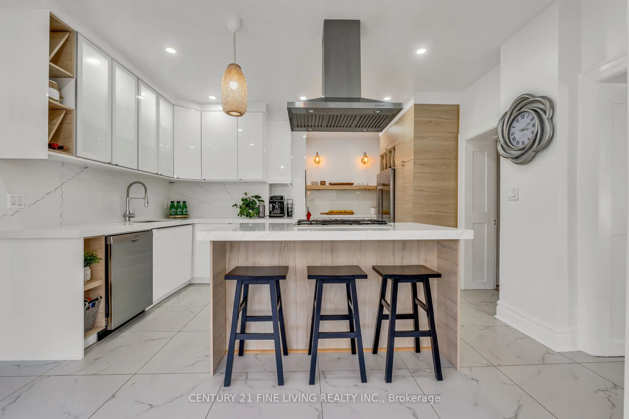 30 Norgrove Crescent