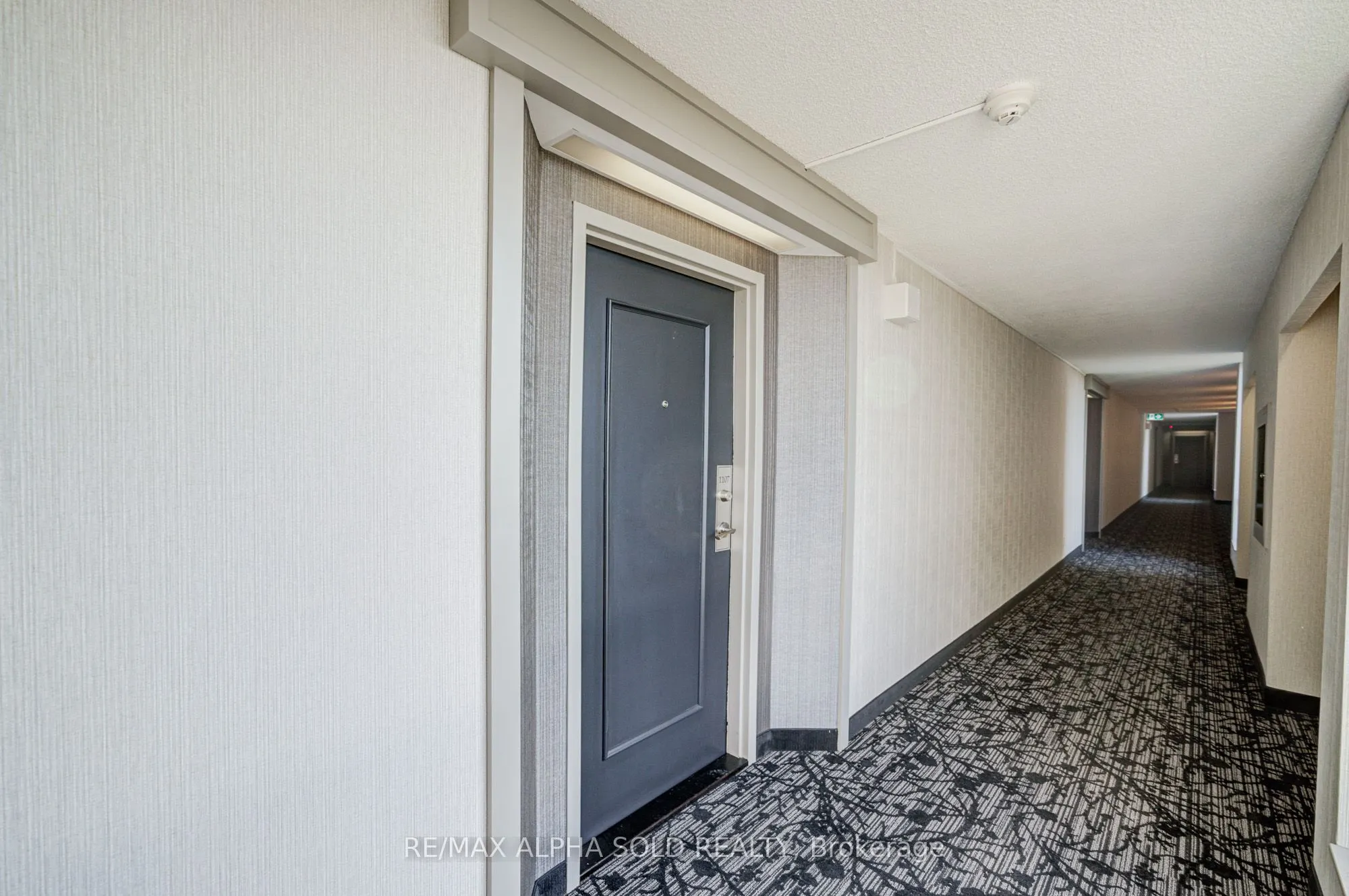 5280 Lakeshore Road, #1107