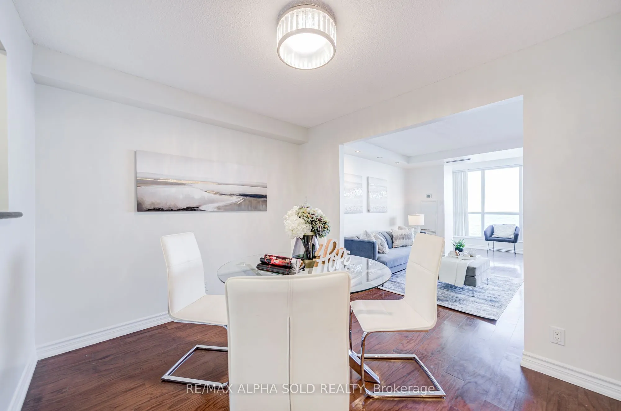 5280 Lakeshore Road, #1107