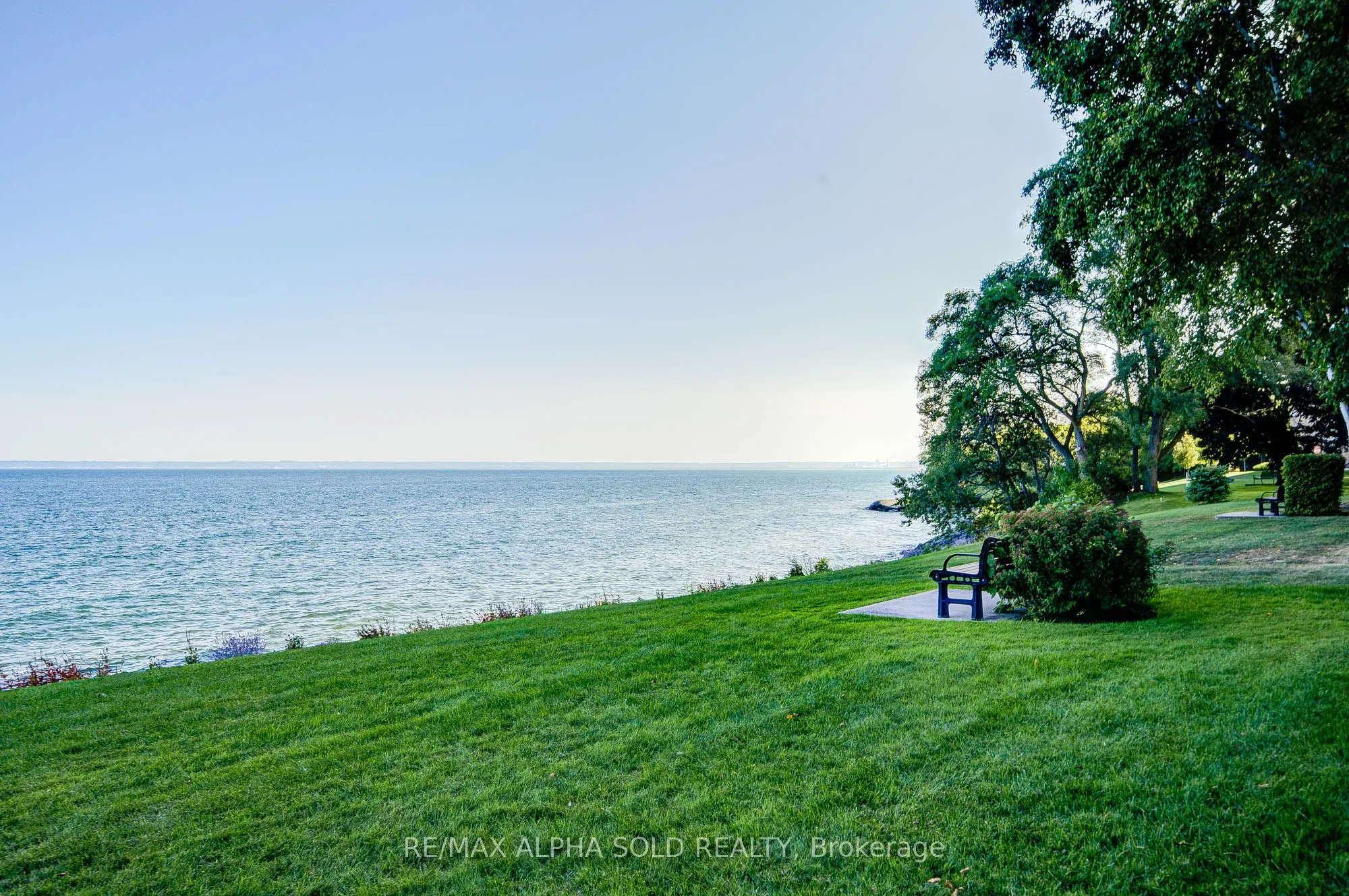 5280 Lakeshore Road, #1107