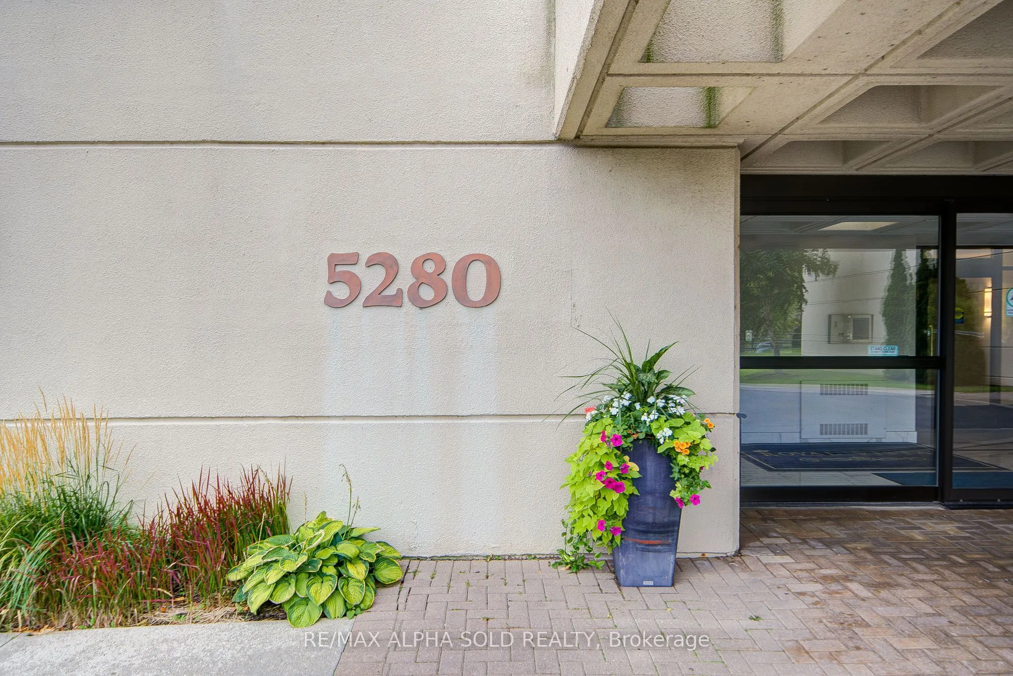 5280 Lakeshore Road, #1107