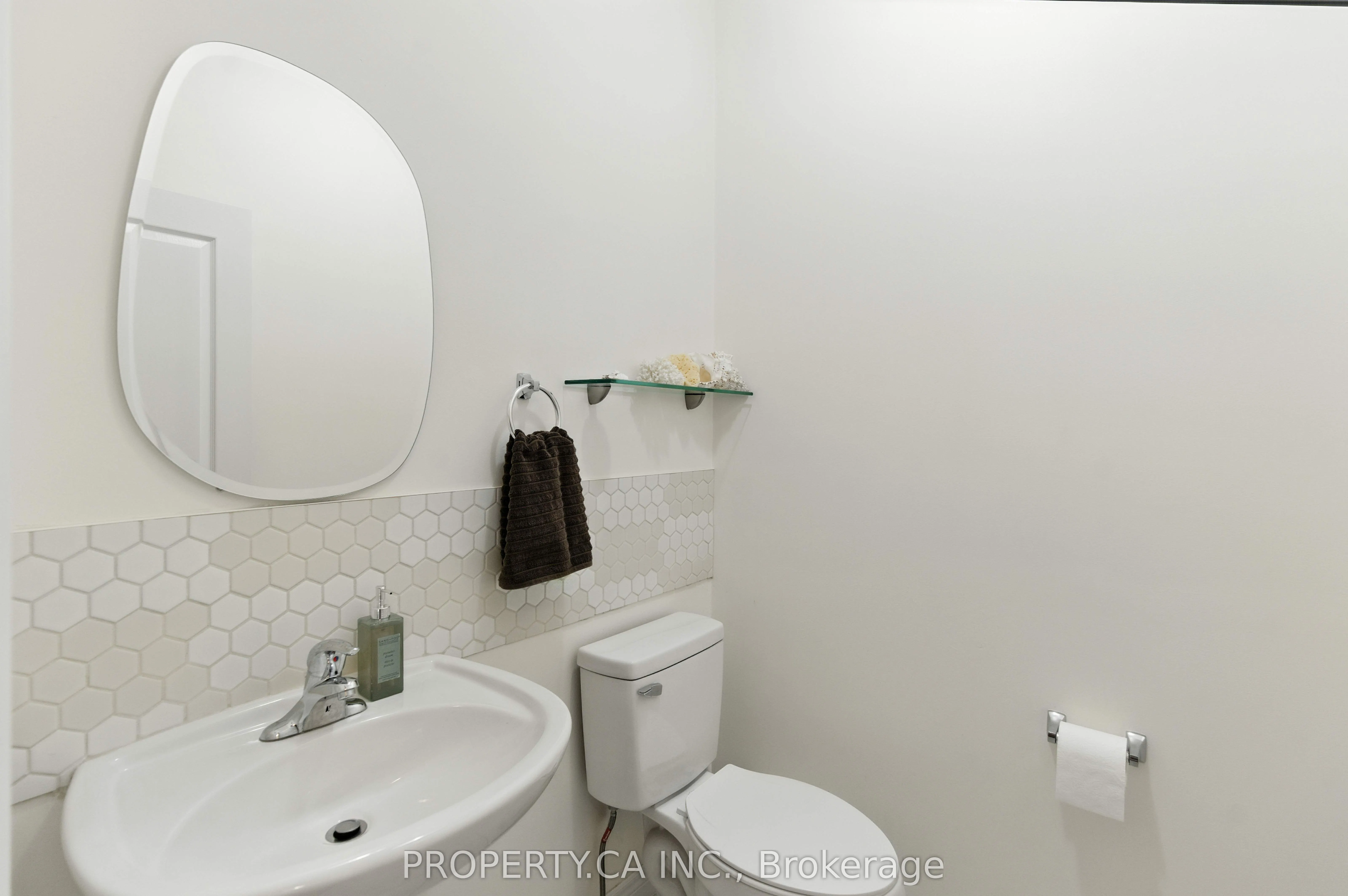 2169 Orchard Road, #33