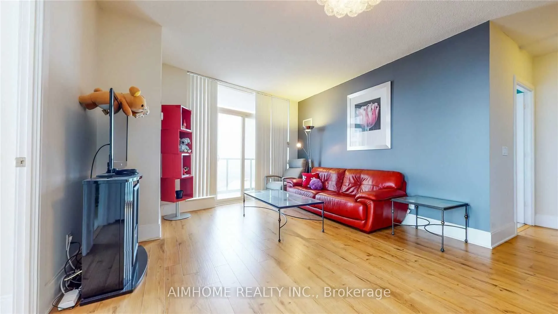330 Burnhamthorpe Road W, #2907