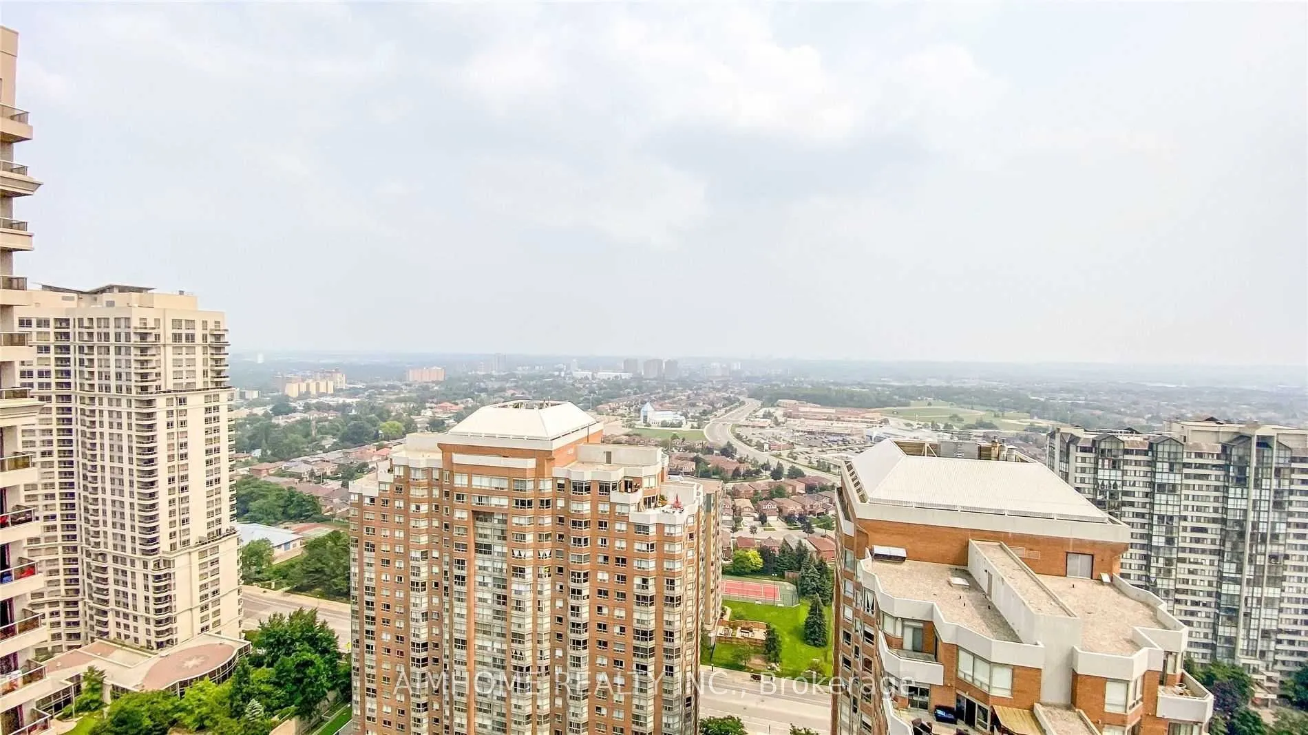 330 Burnhamthorpe Road W, #2907