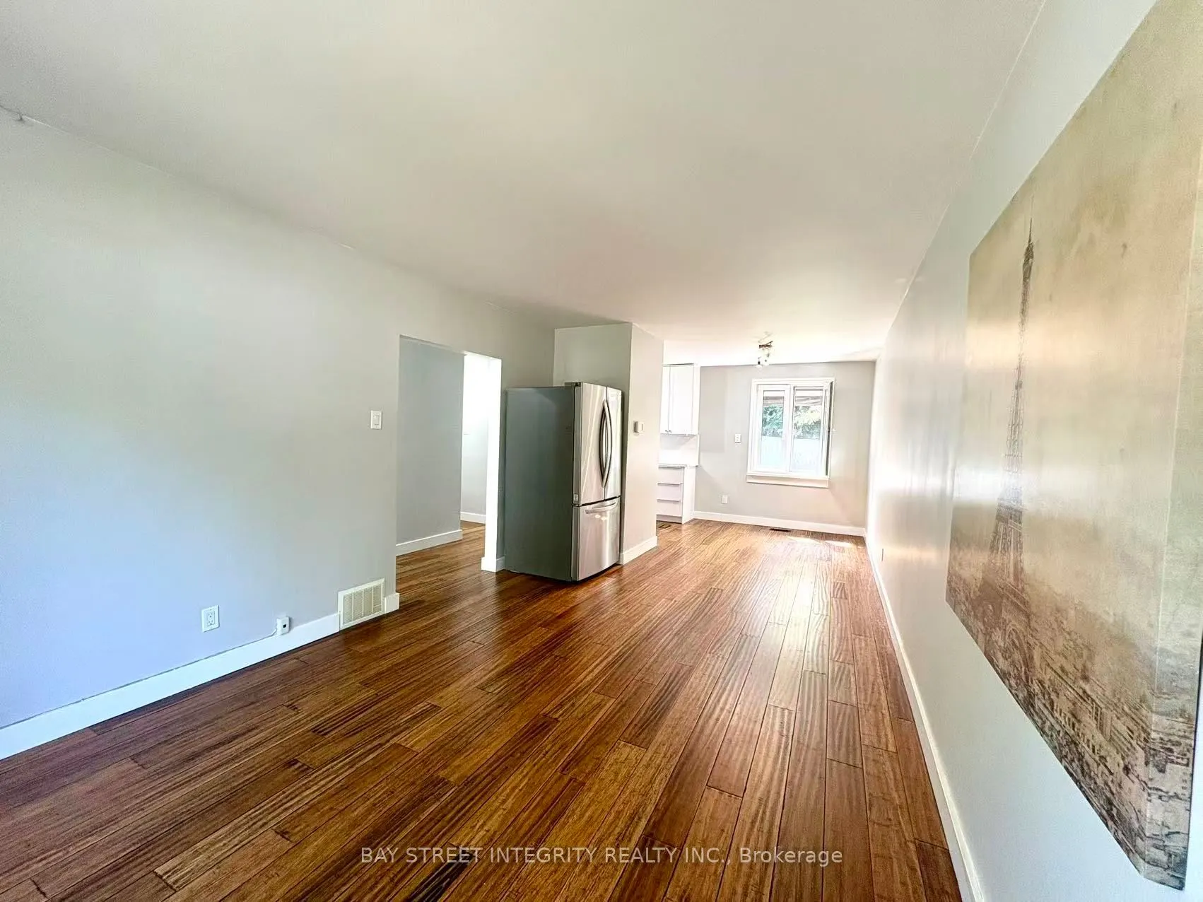 1270 Crossfield Bend