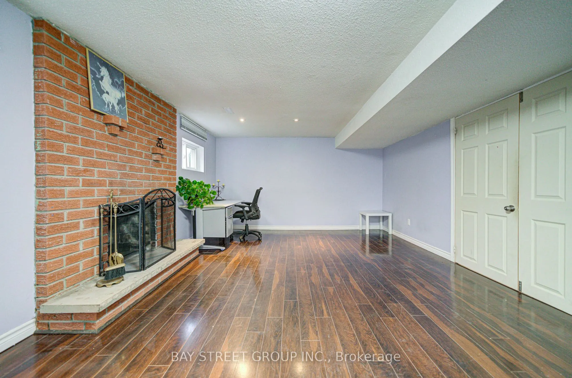 572 Rideau Gate