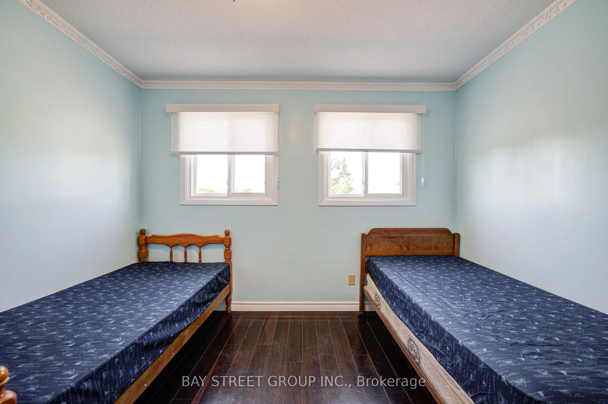 572 Rideau Gate