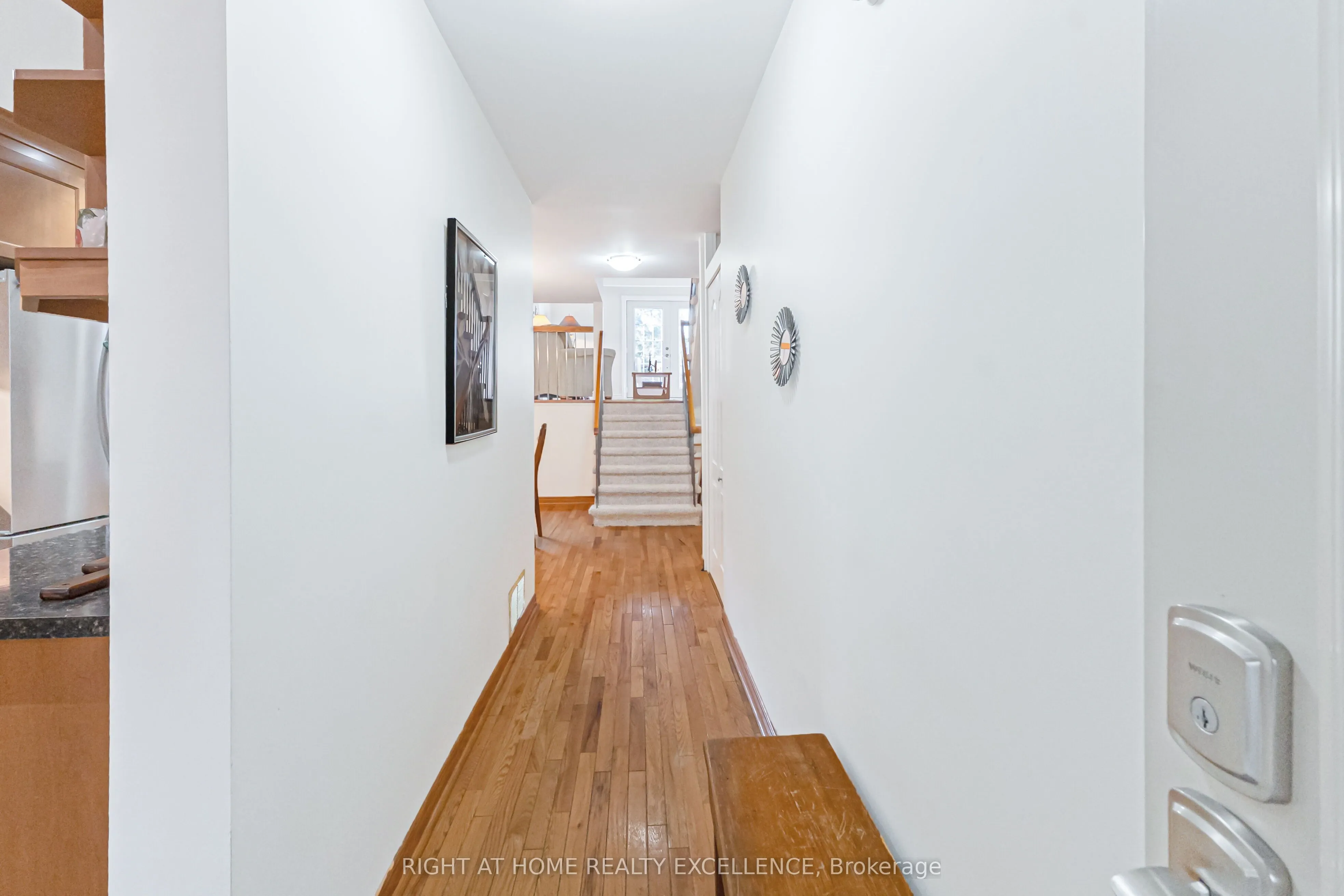 13 Simmions Boulevard
