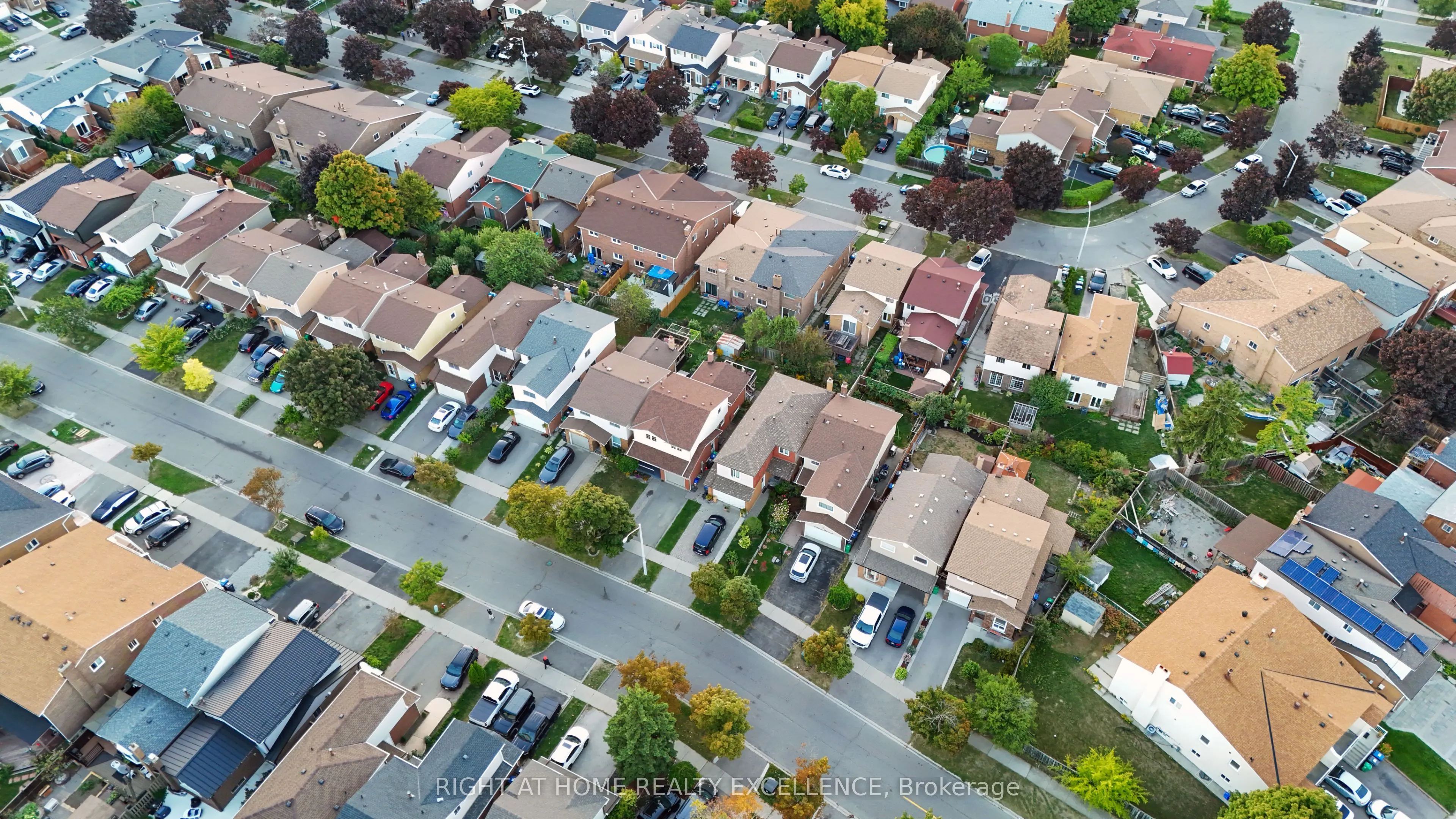 13 Simmions Boulevard