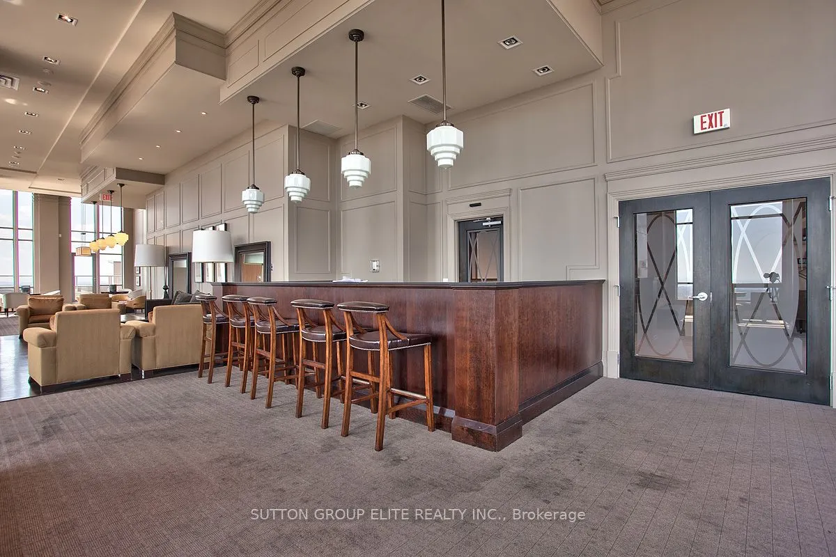 388 Prince Of Wales Drive, #1407