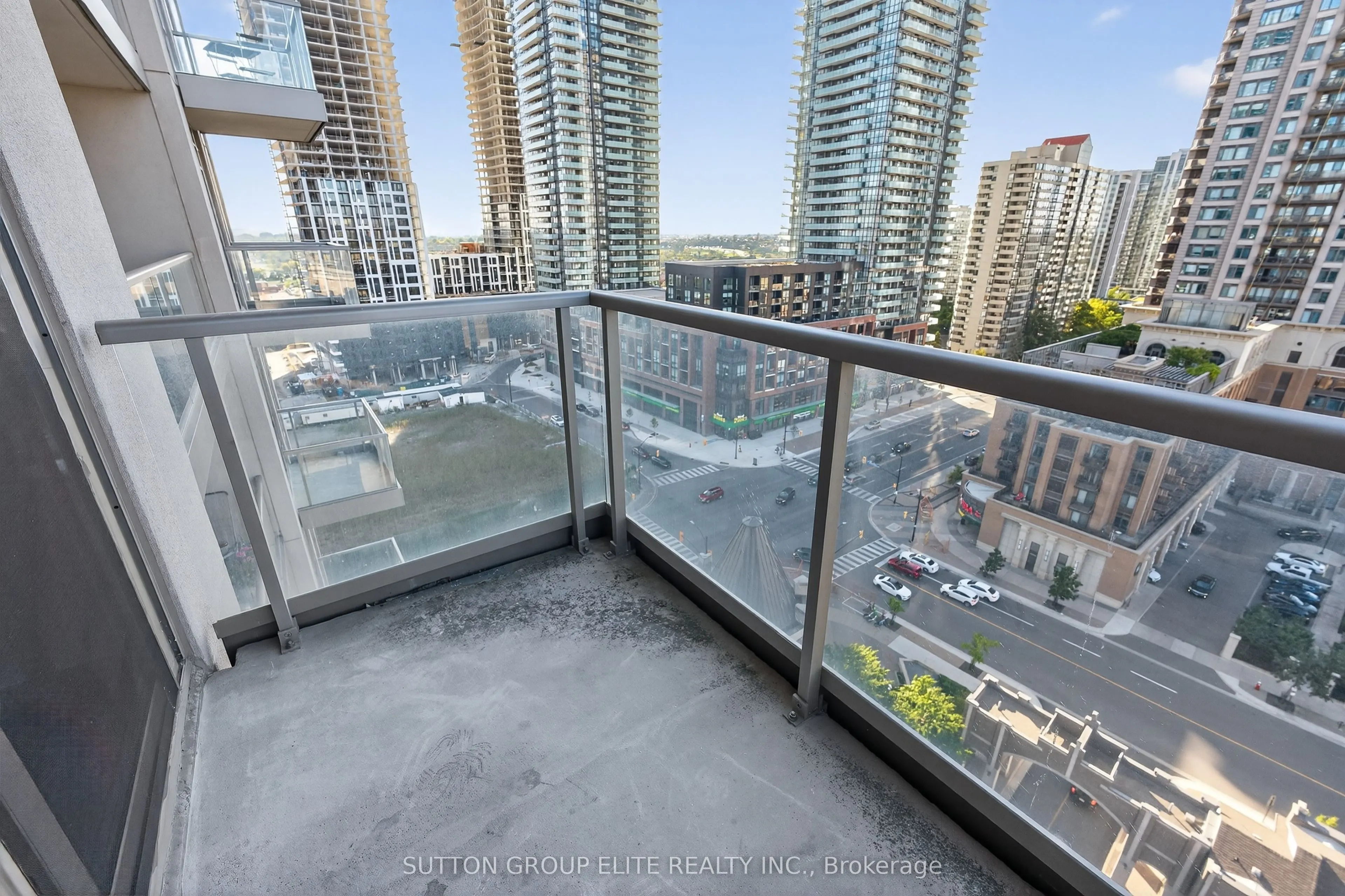 388 Prince Of Wales Drive, #1407