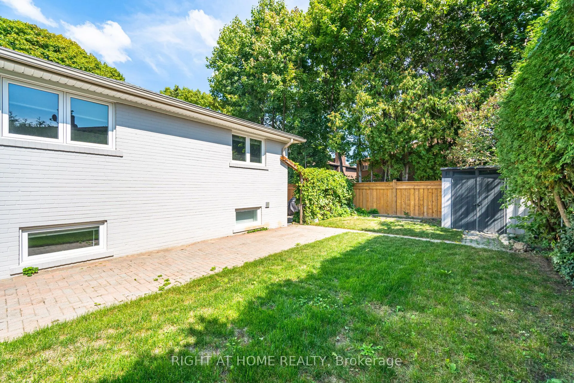 3 Lethbridge Avenue