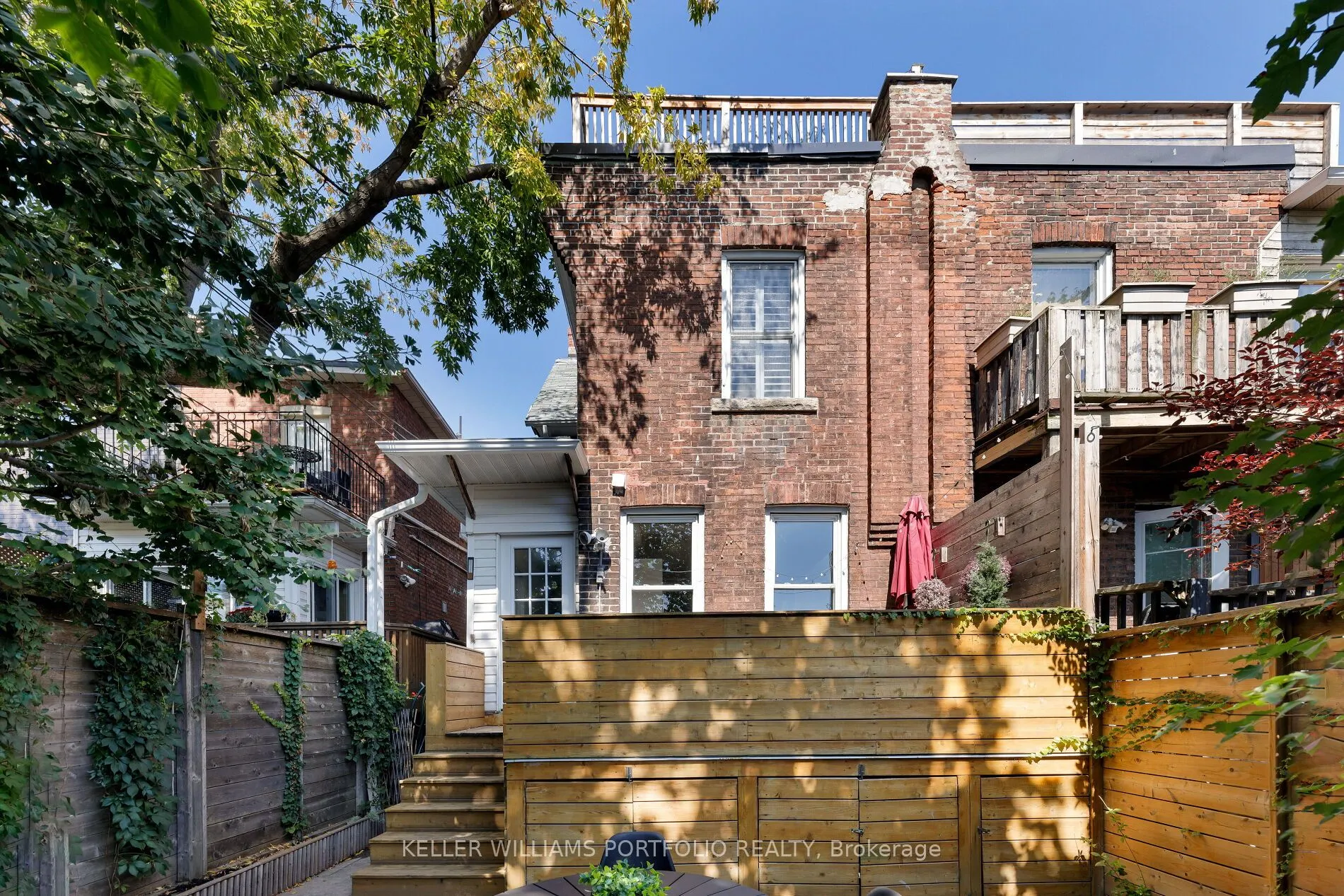 77 Hook Avenue