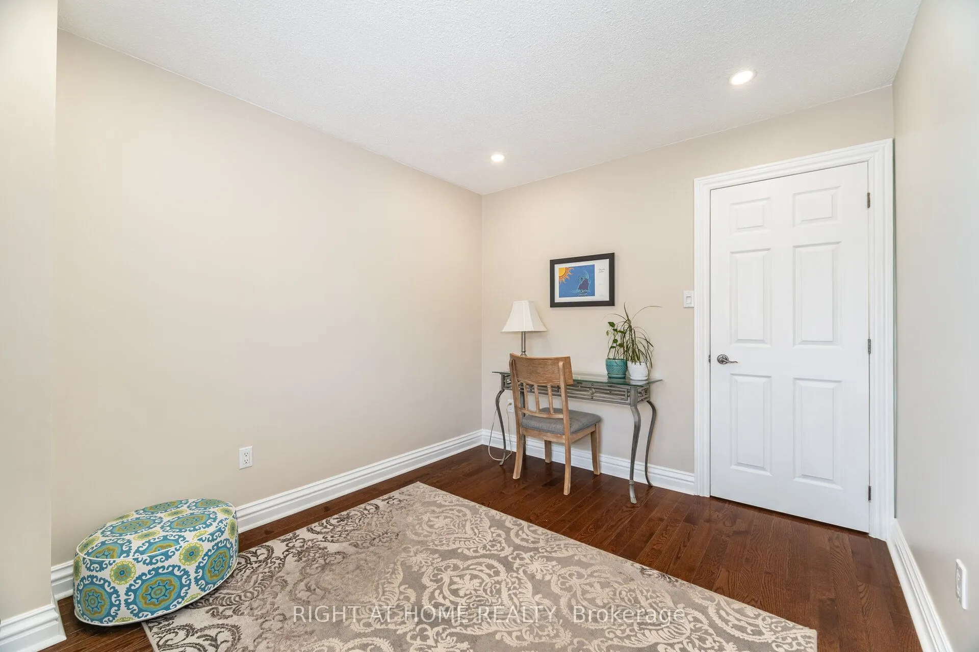 4 Cantrill Court