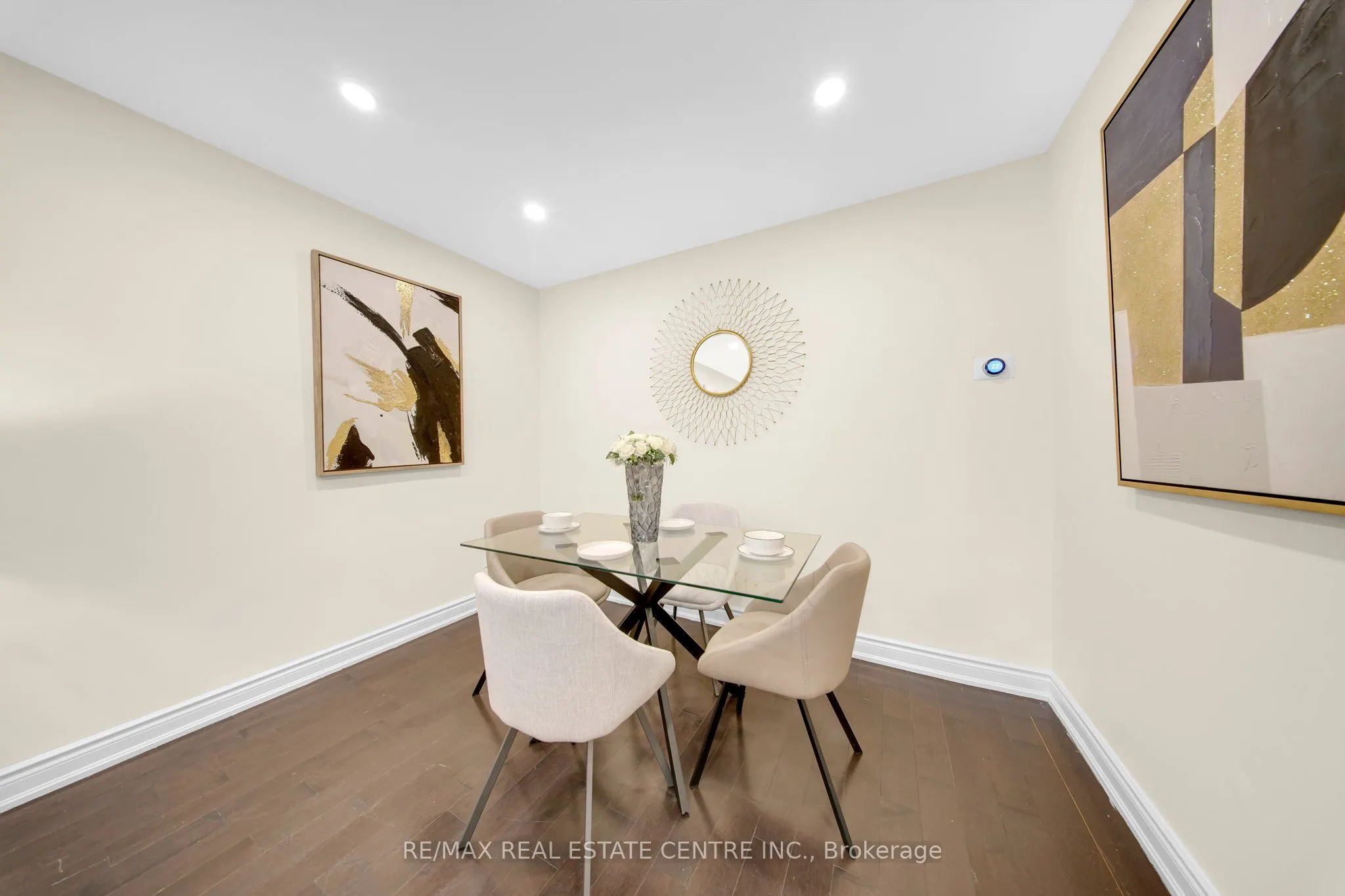 30 Oaklea Boulevard