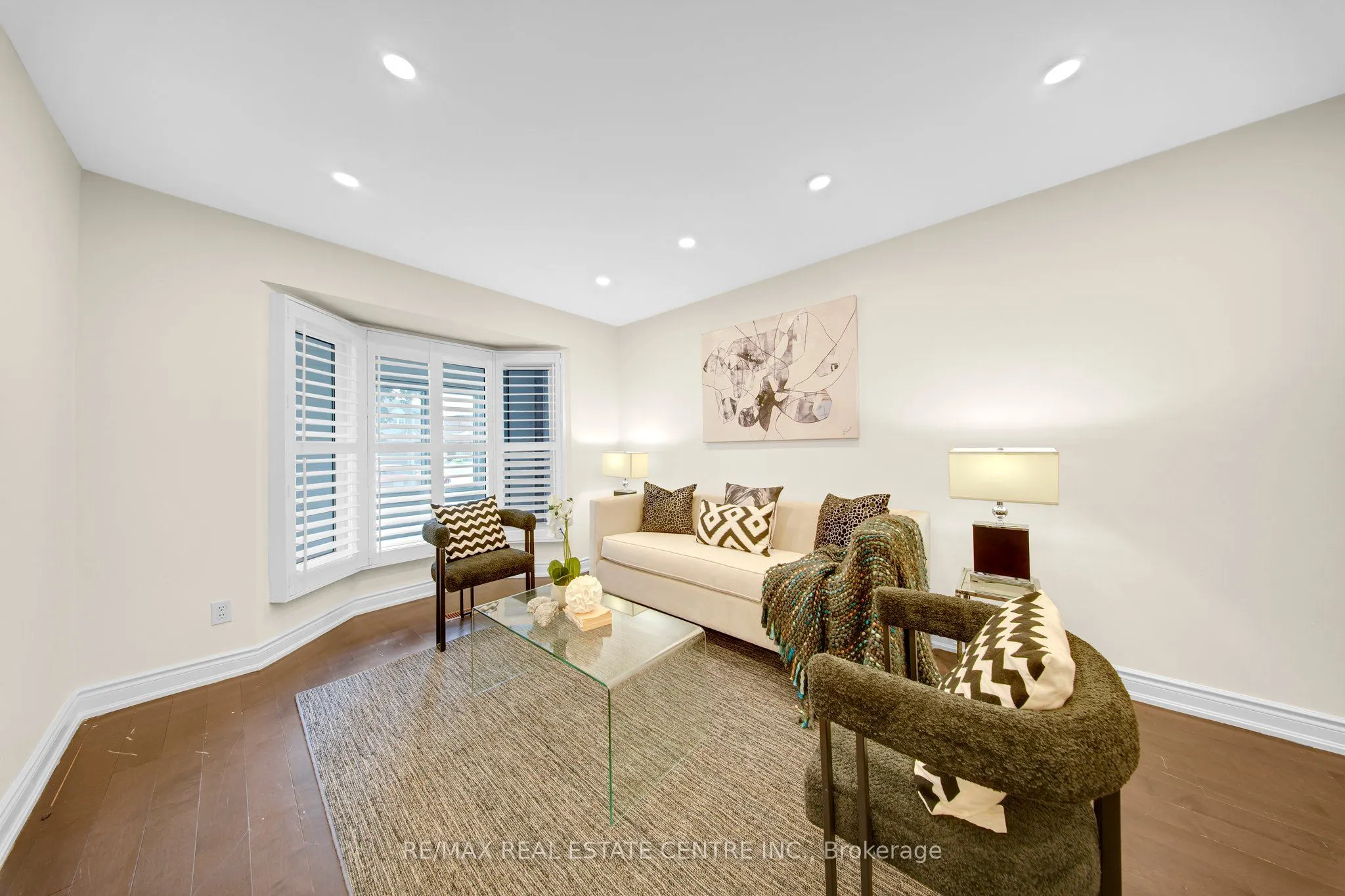 30 Oaklea Boulevard