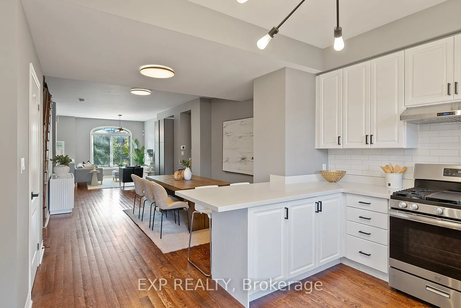 451 Royal York Road