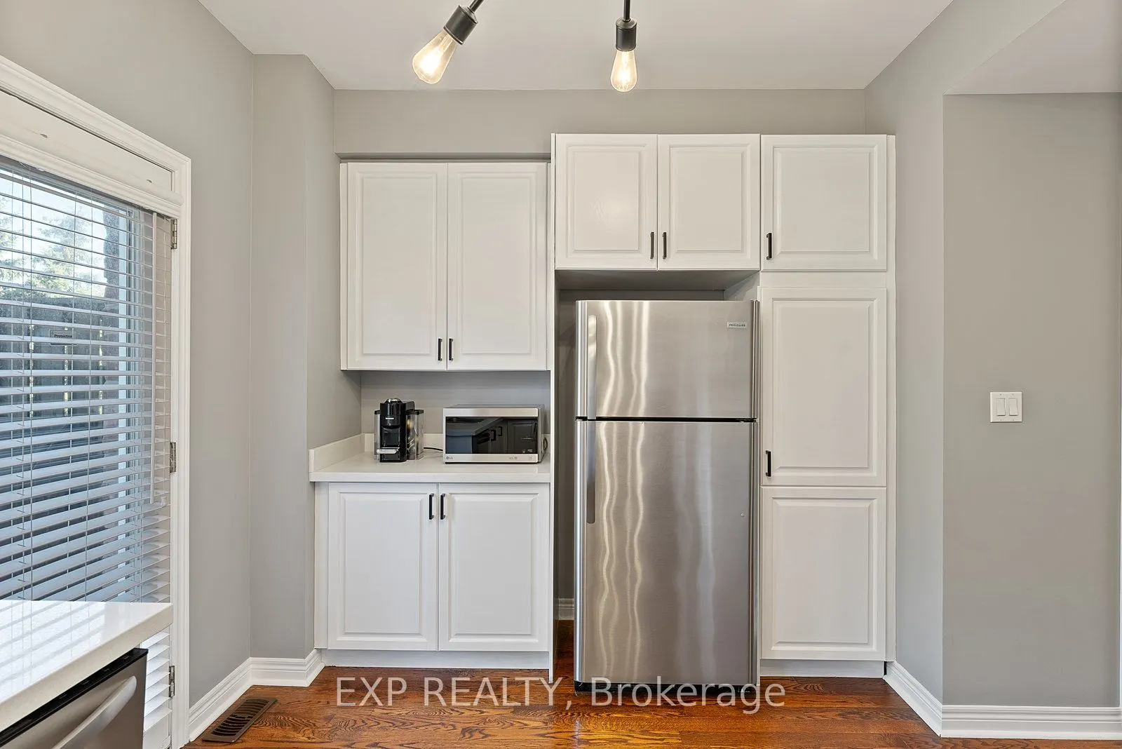 451 Royal York Road